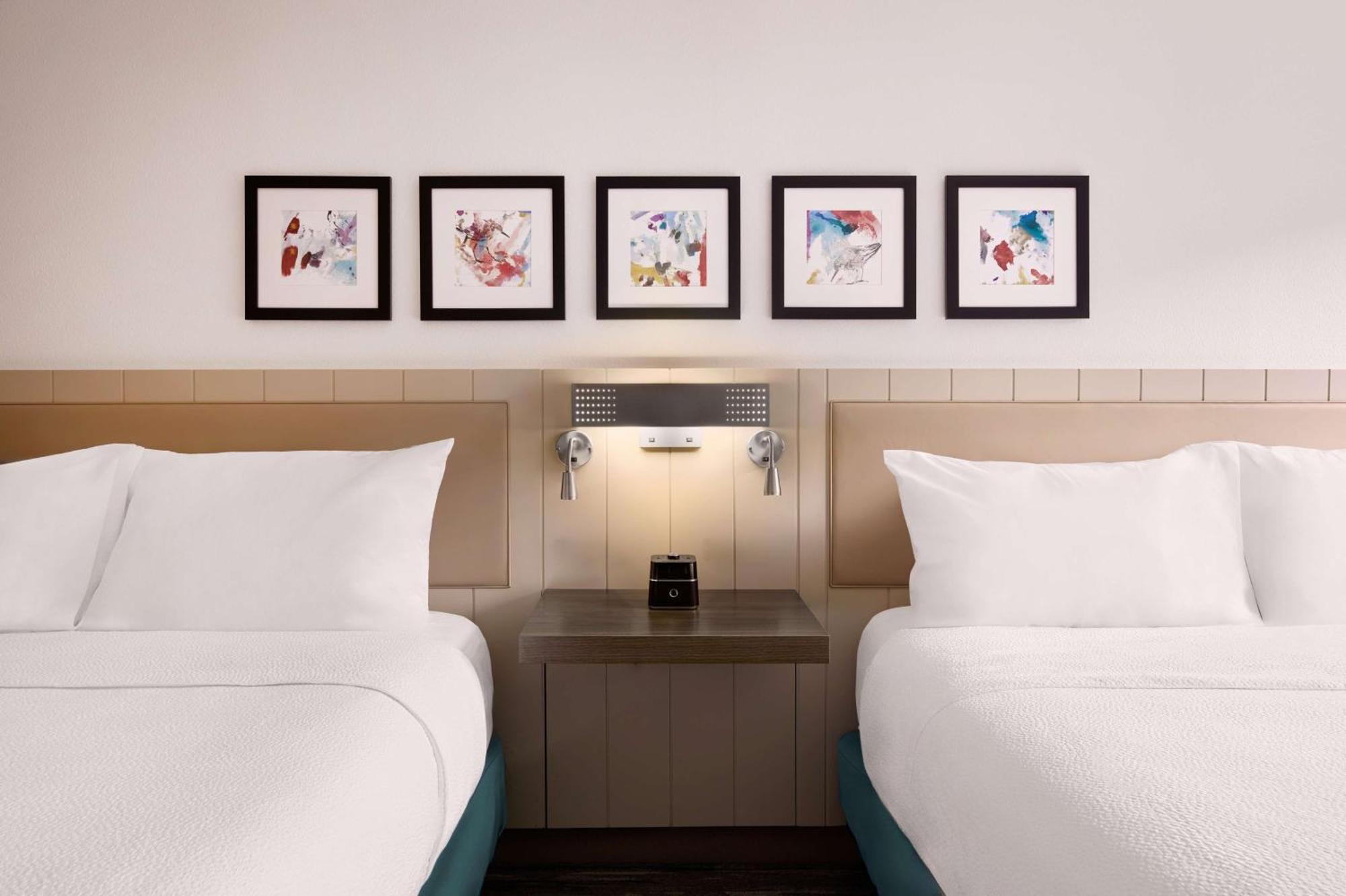 Queen Room with Two Queen Beds,1659461326:JPEG