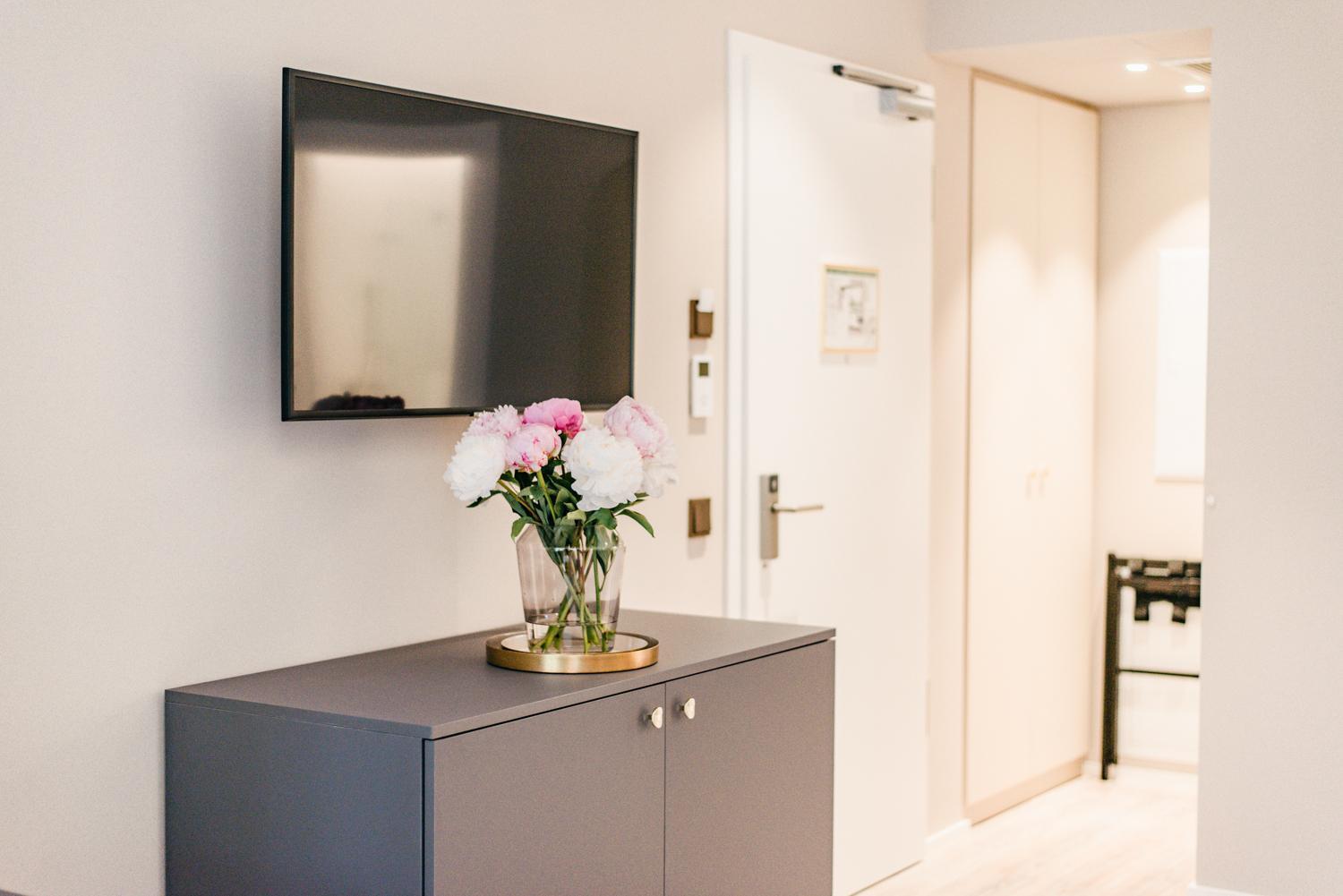 Deluxe Double Room with Balcony,1660281503:JPEG