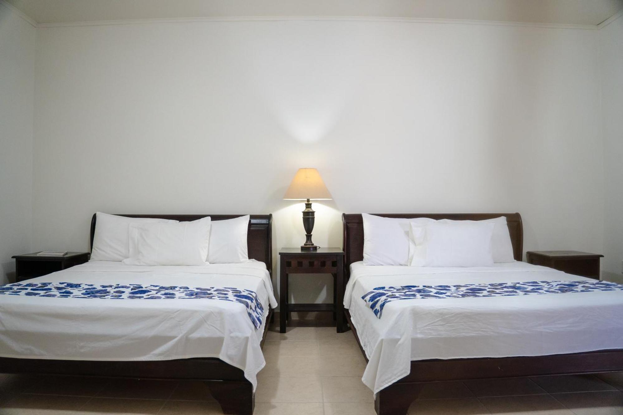 Queen Room Two Queen Beds
