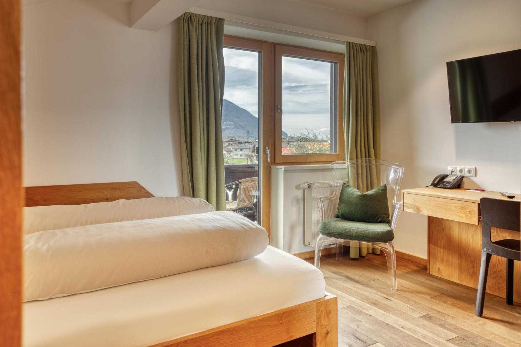 Economy Double Room