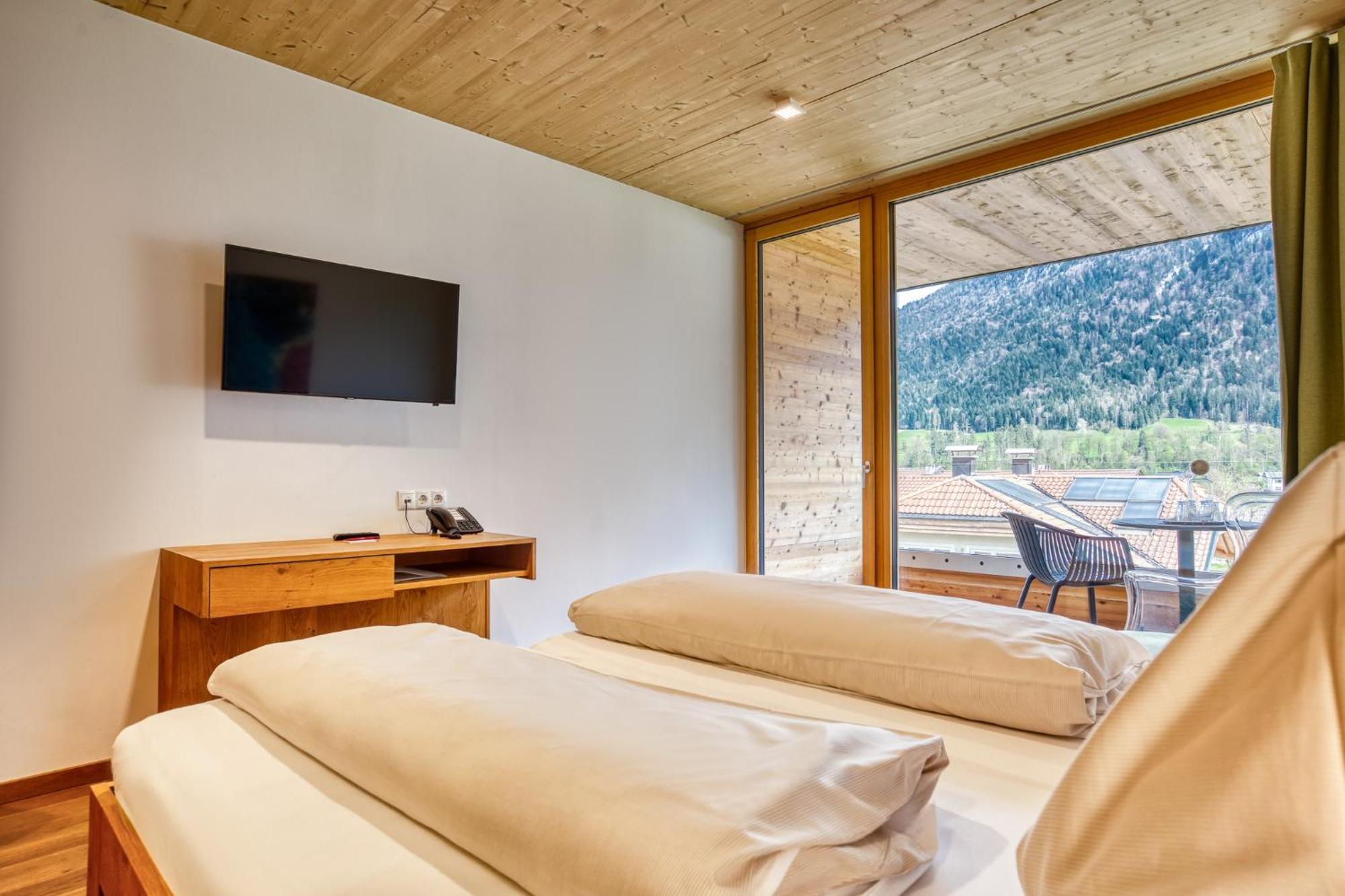 Double Room Balcony Mountain View