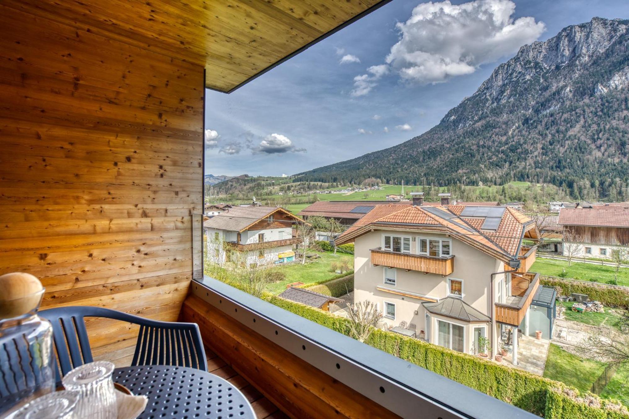 Double Room Balcony Mountain View