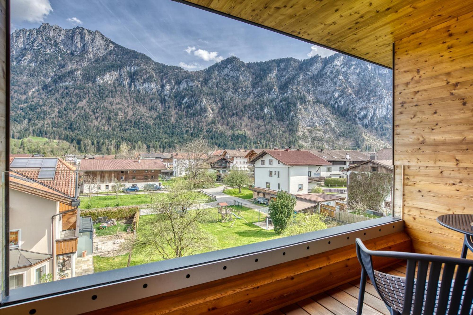 Double Room Balcony Mountain View