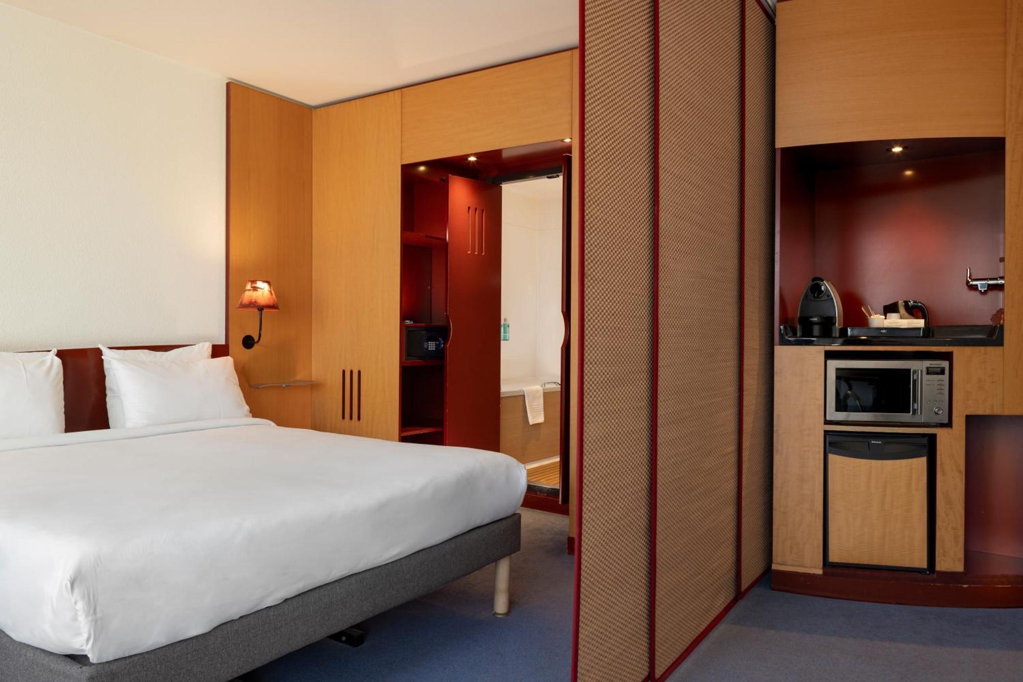 Superior Queen Suite Balcony