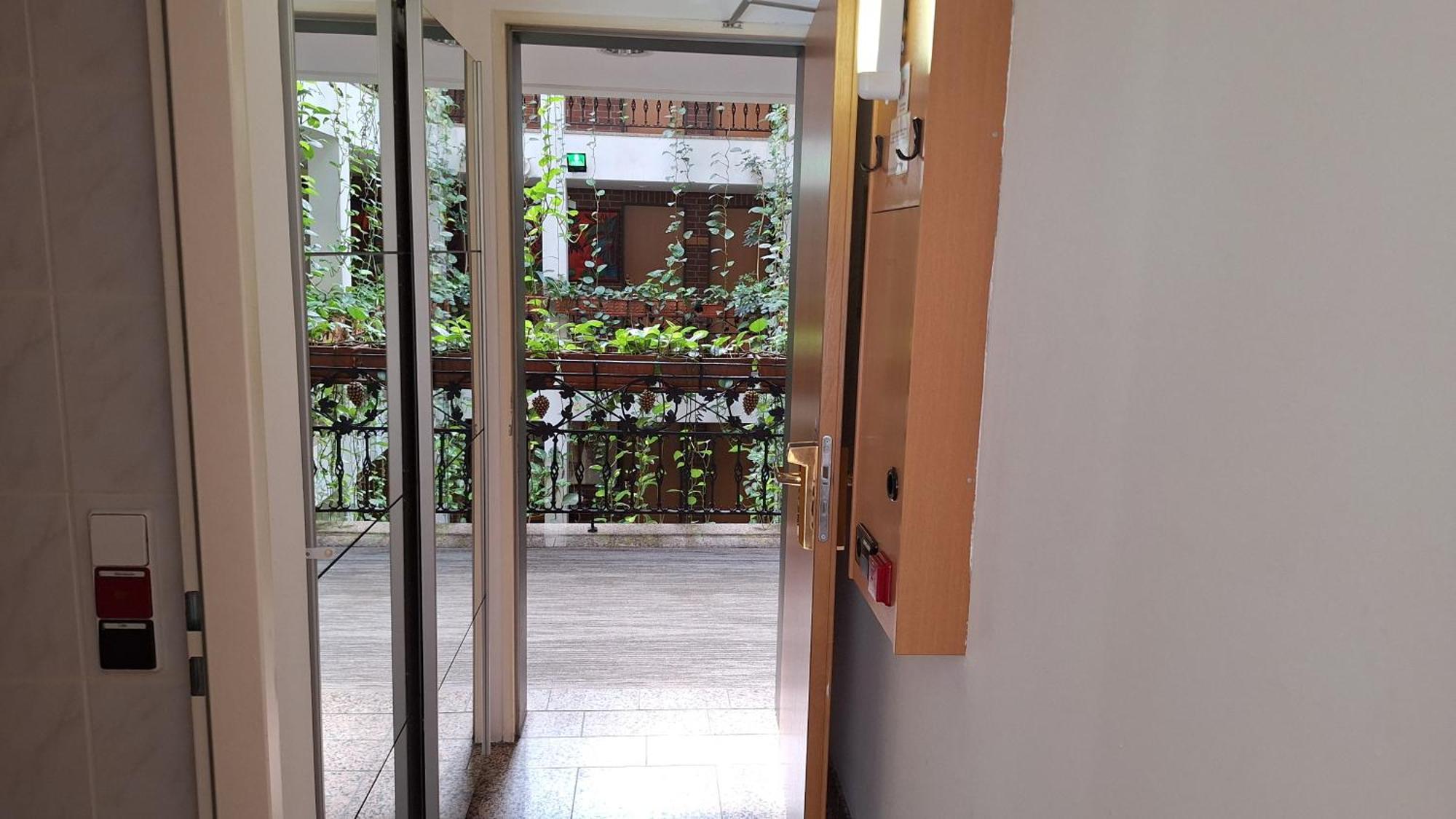 Single Room