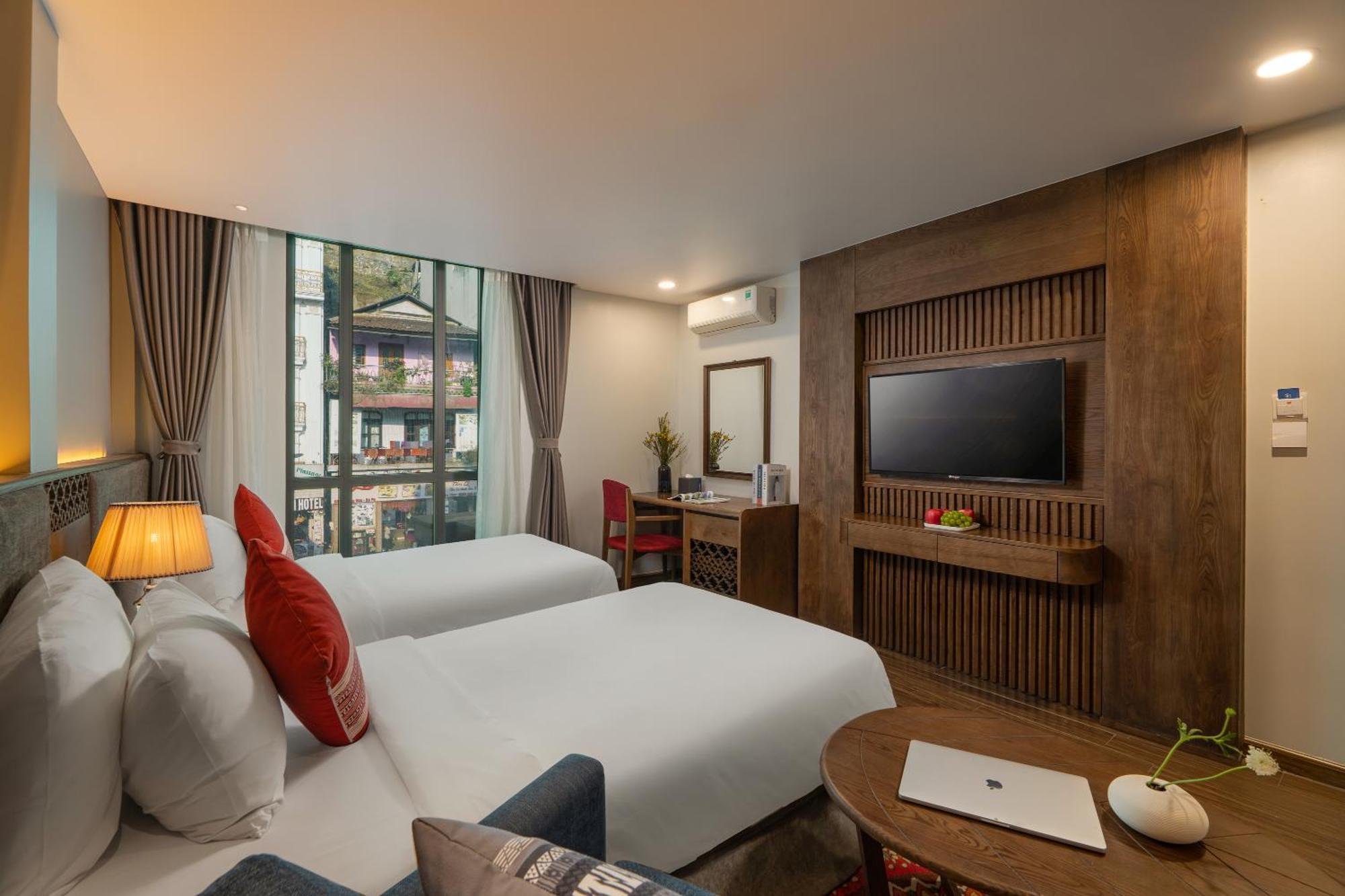 Special Offer - Deluxe Twin With City View