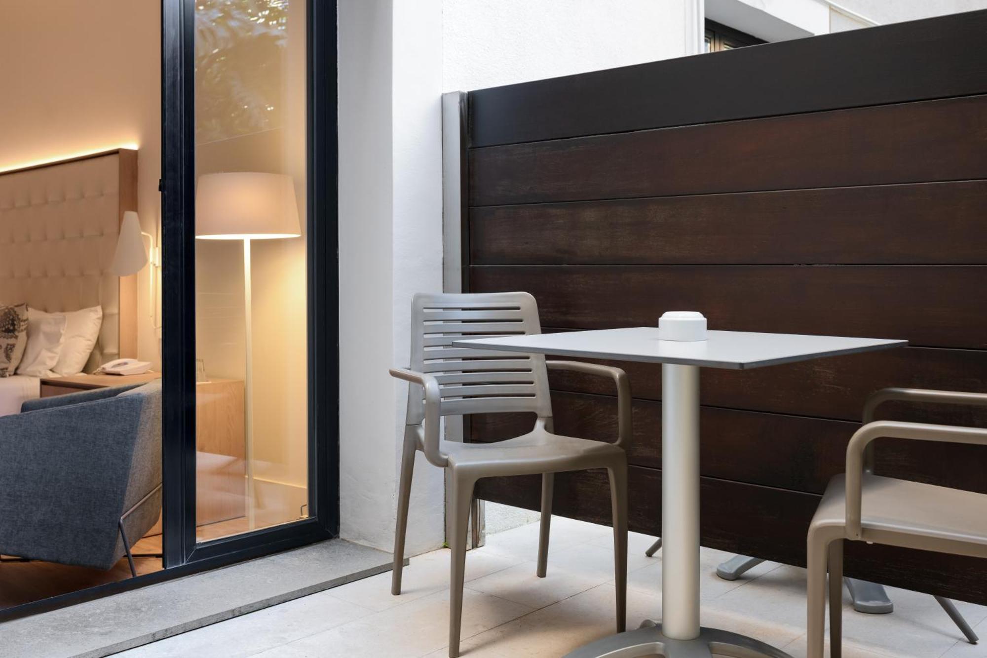 Double Room Interior Terrace