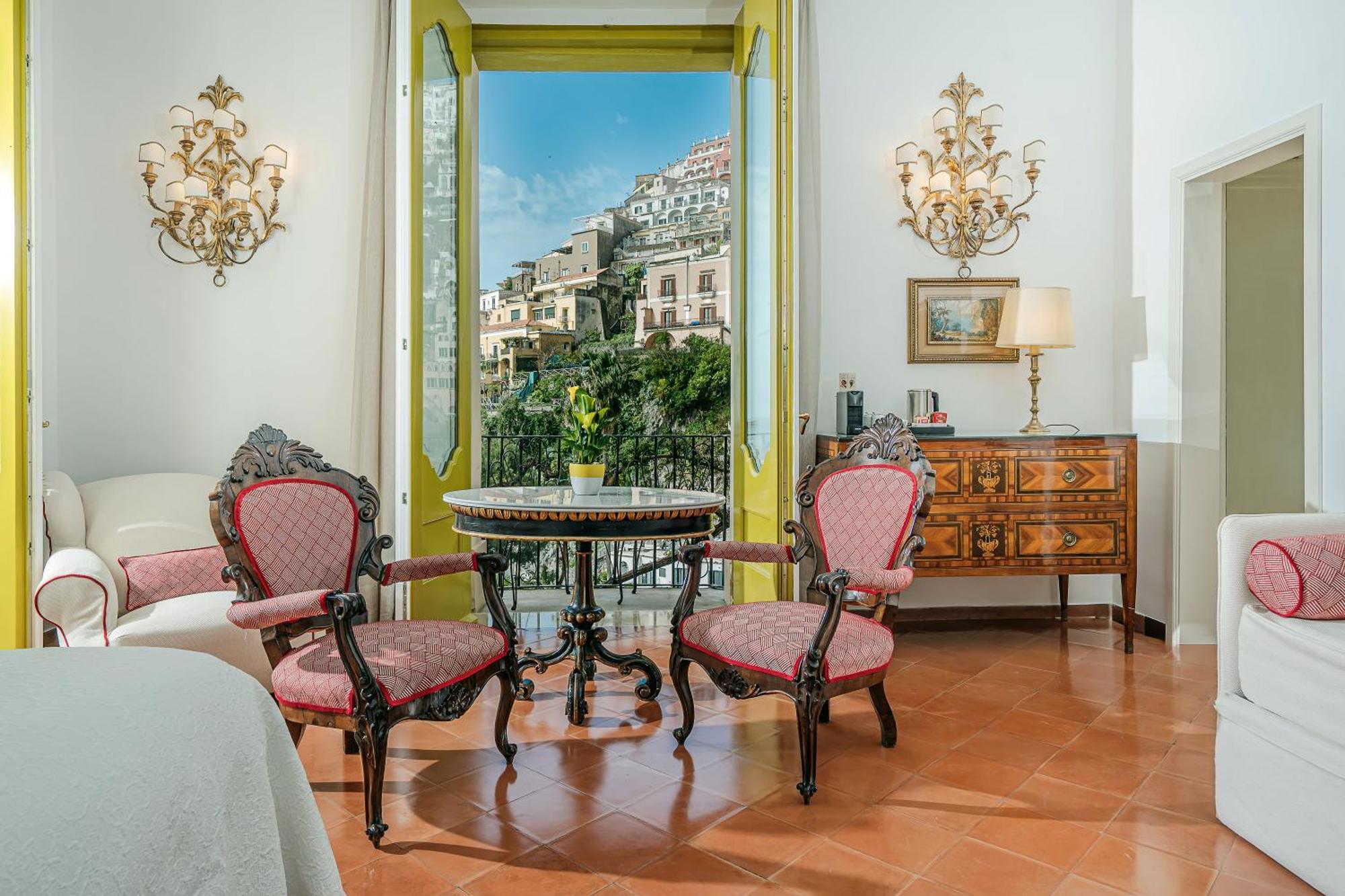 Deluxe Suite Sea View