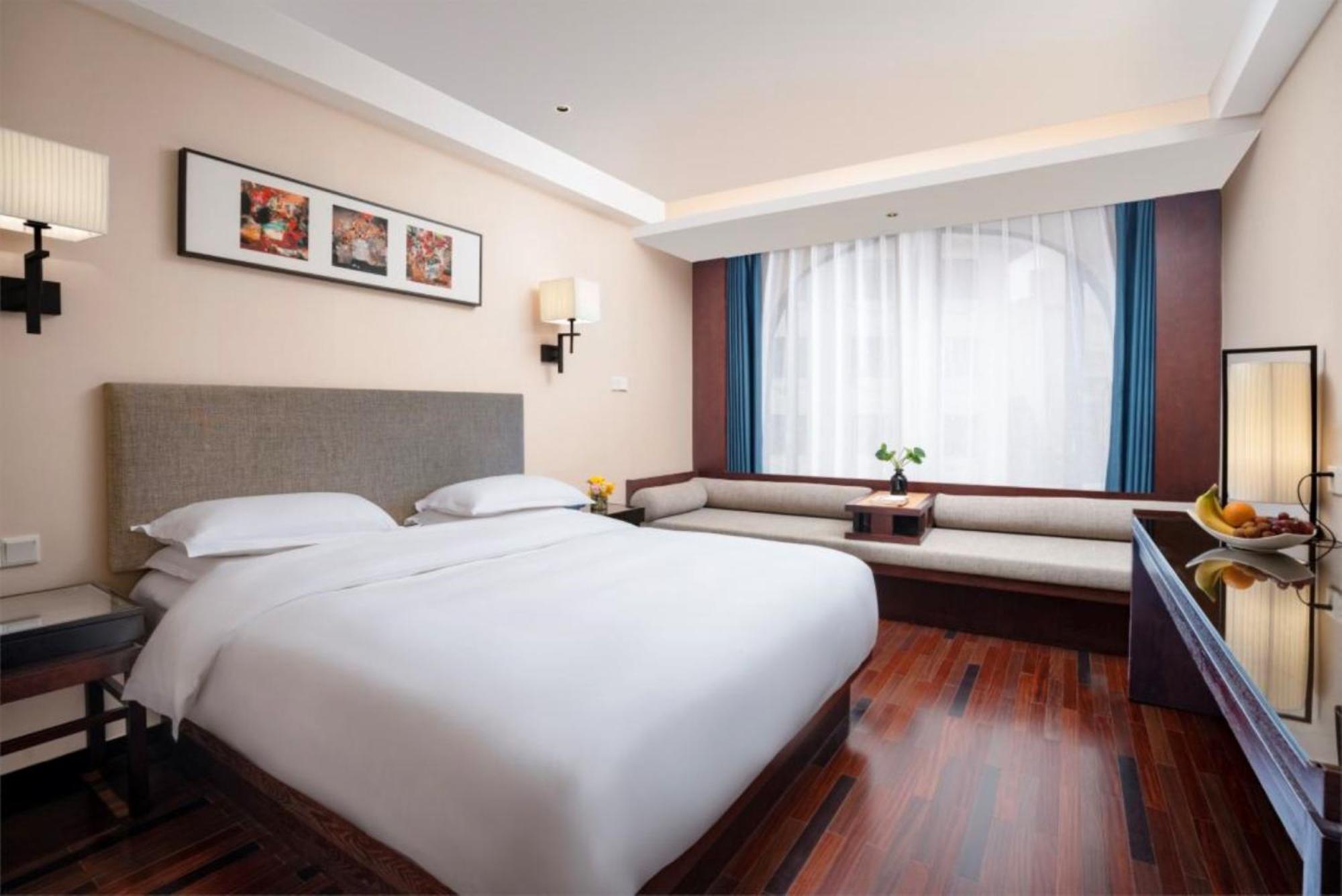 Superior King Room,1662997600:JPEG