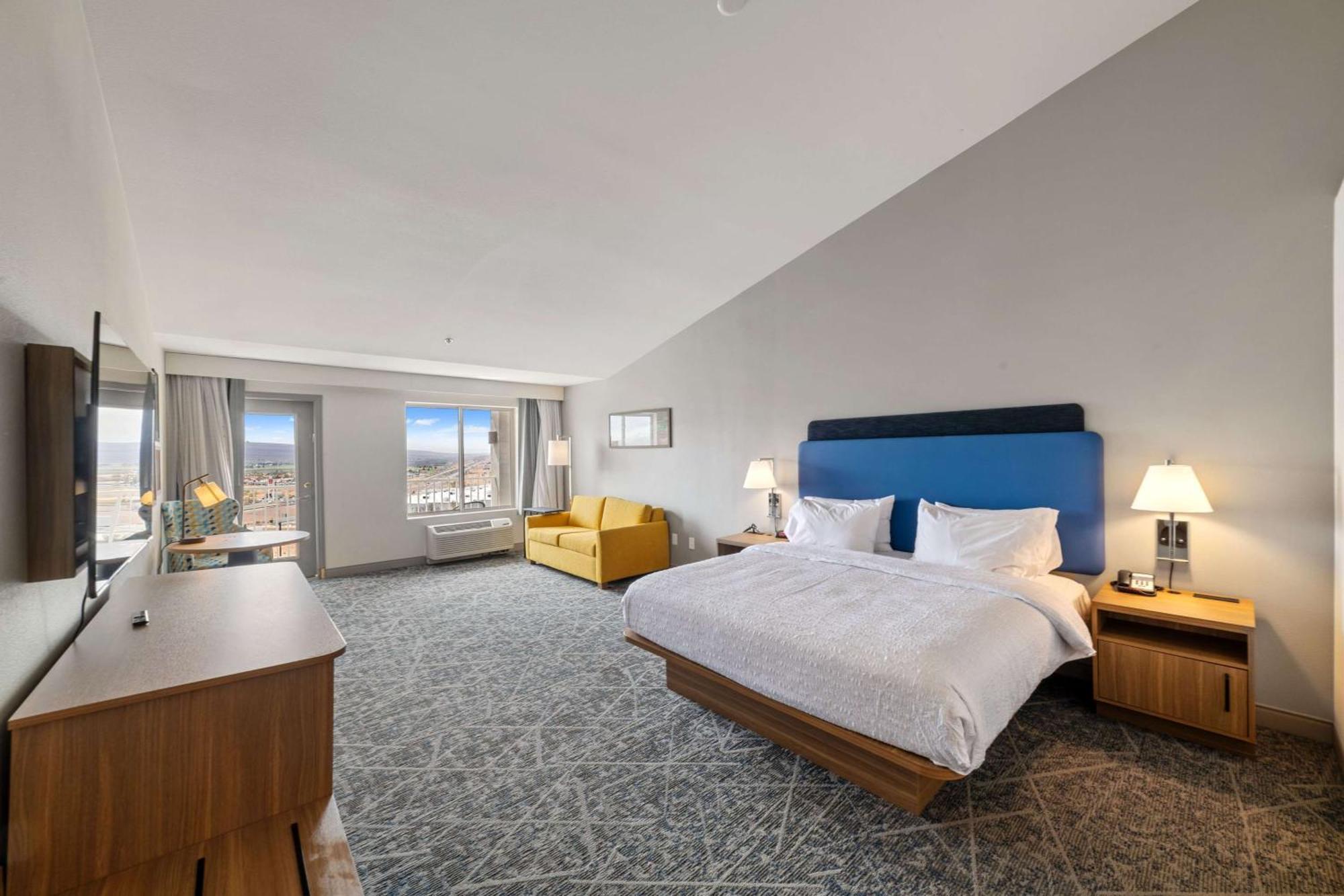 King Studio Suite with Balcony,1676739138:JPEG