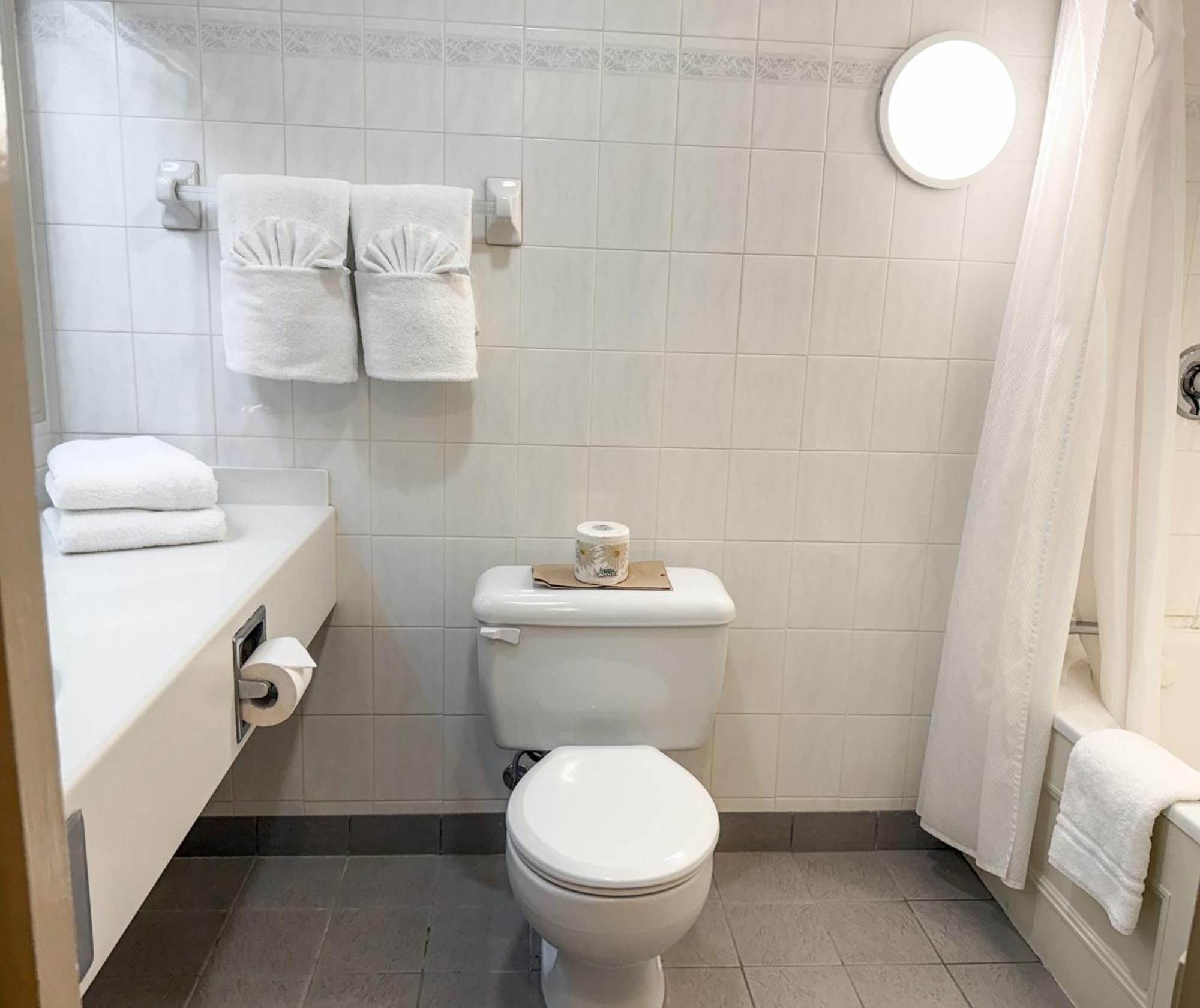 Standard King Room,1663743700:JPEG