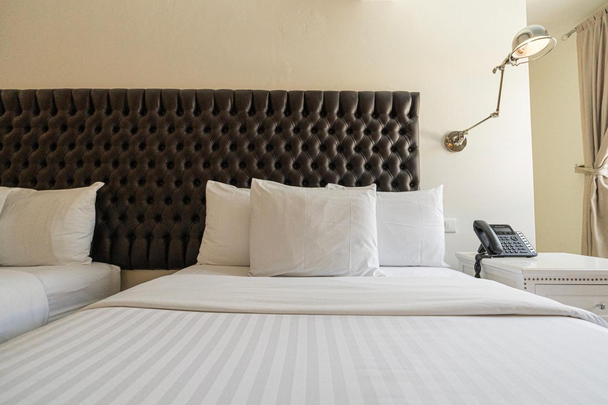 Standard Double Room,1674718611:JPEG