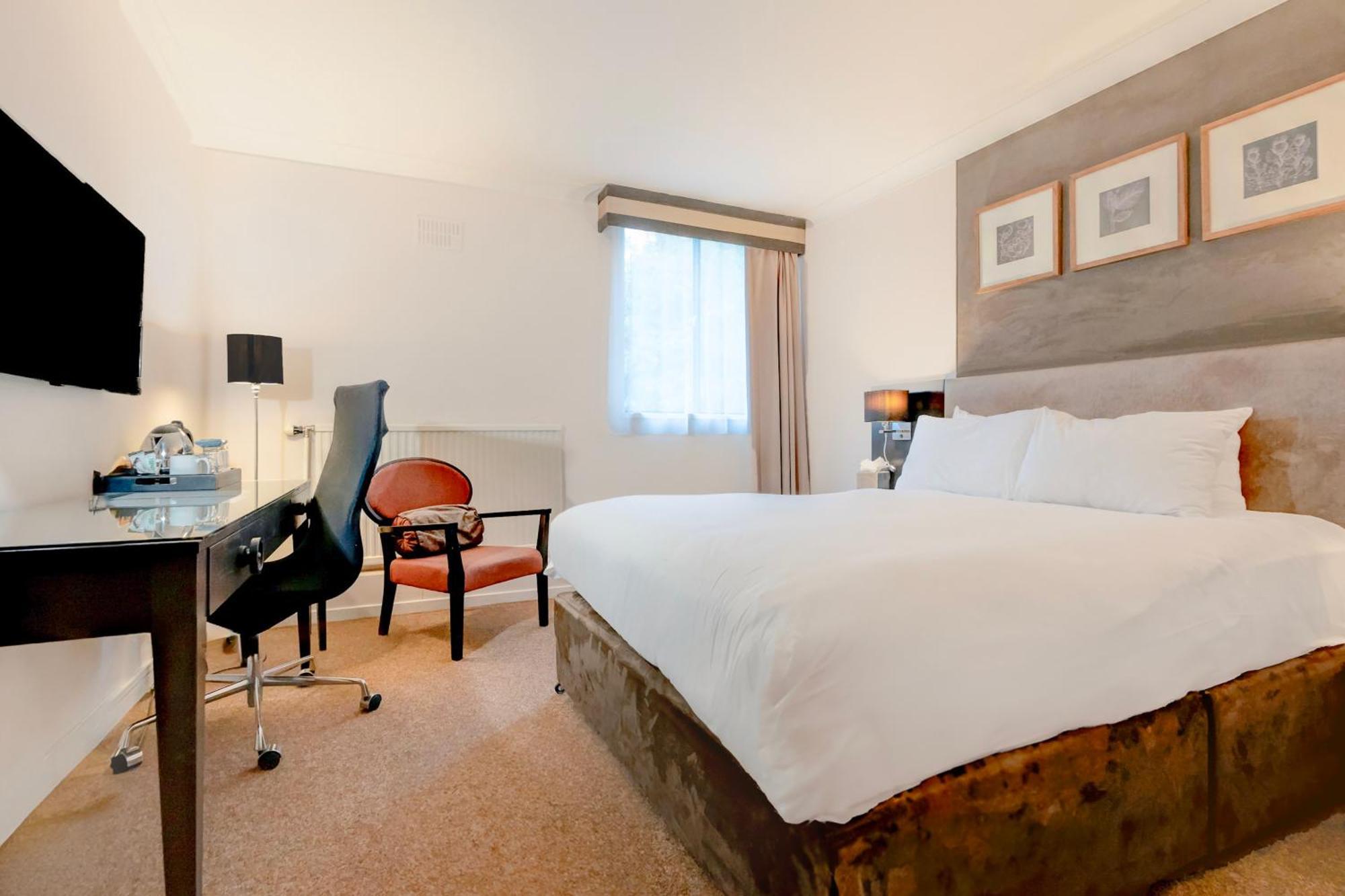Double Guest Room