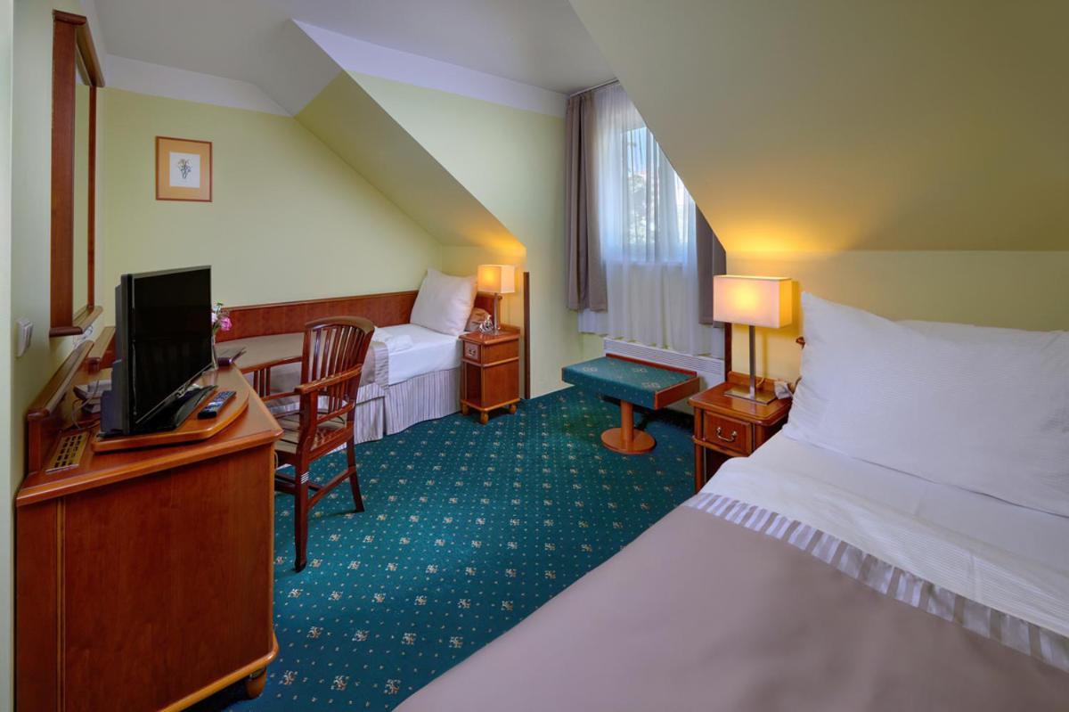 Standard Double or Twin Room