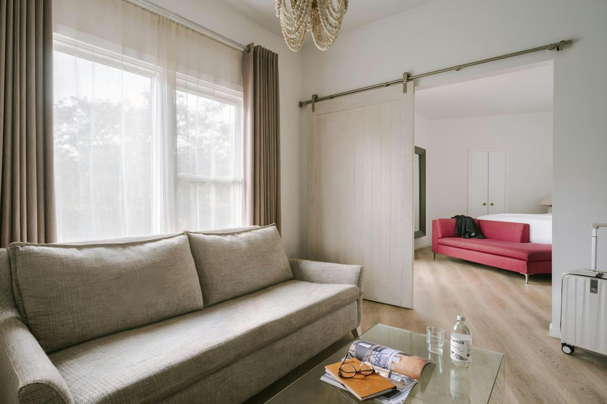King Suite Sofa Bed