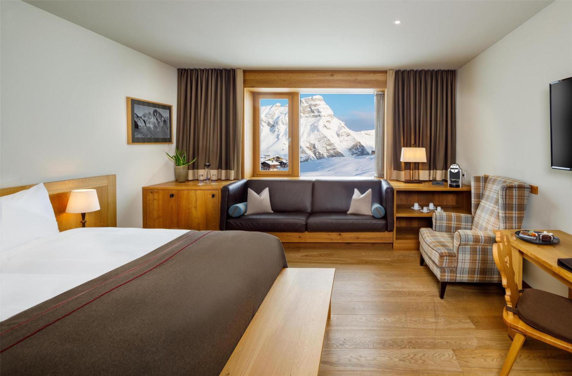 Mountain View Room