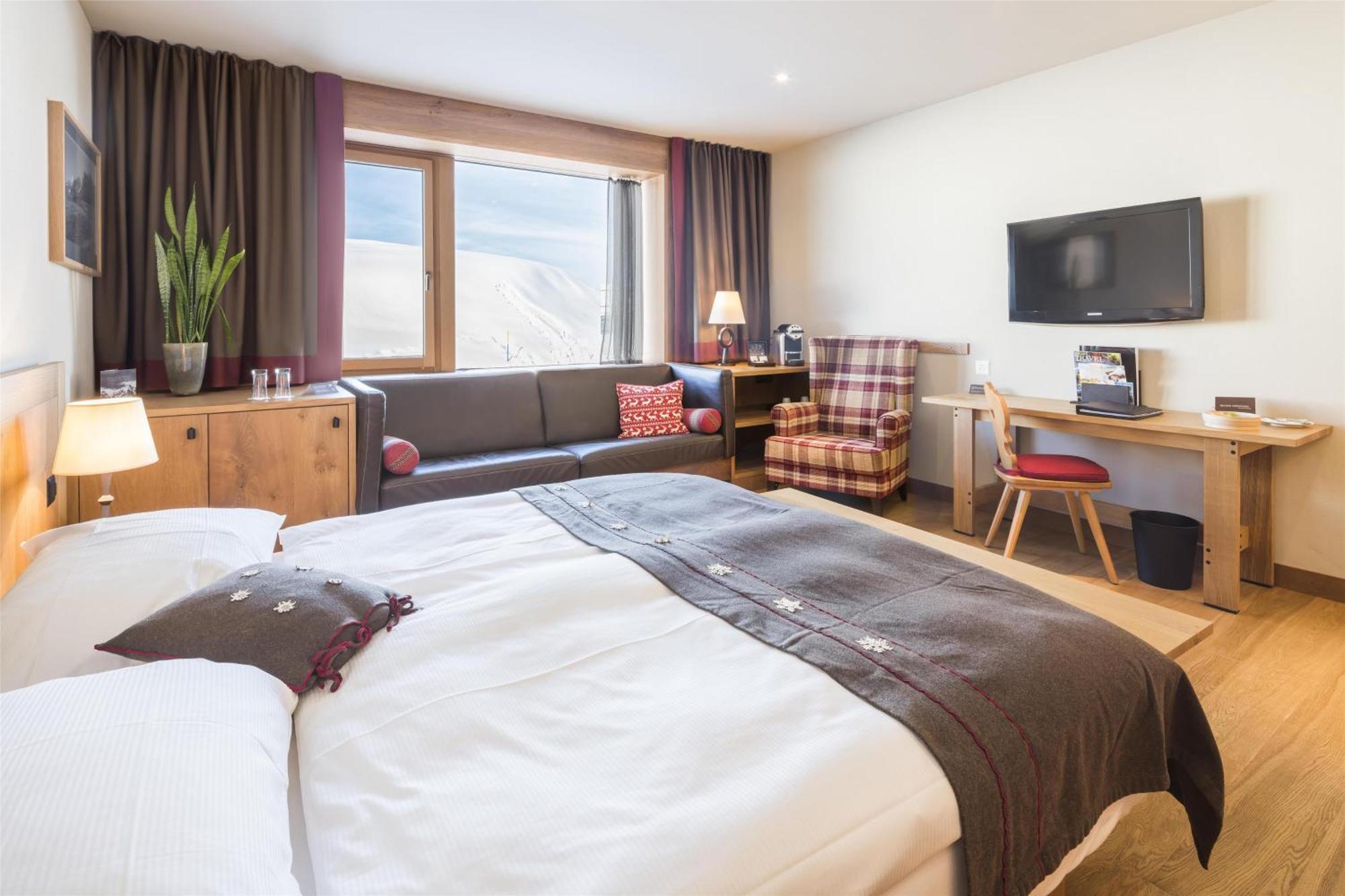 Mountain View Room