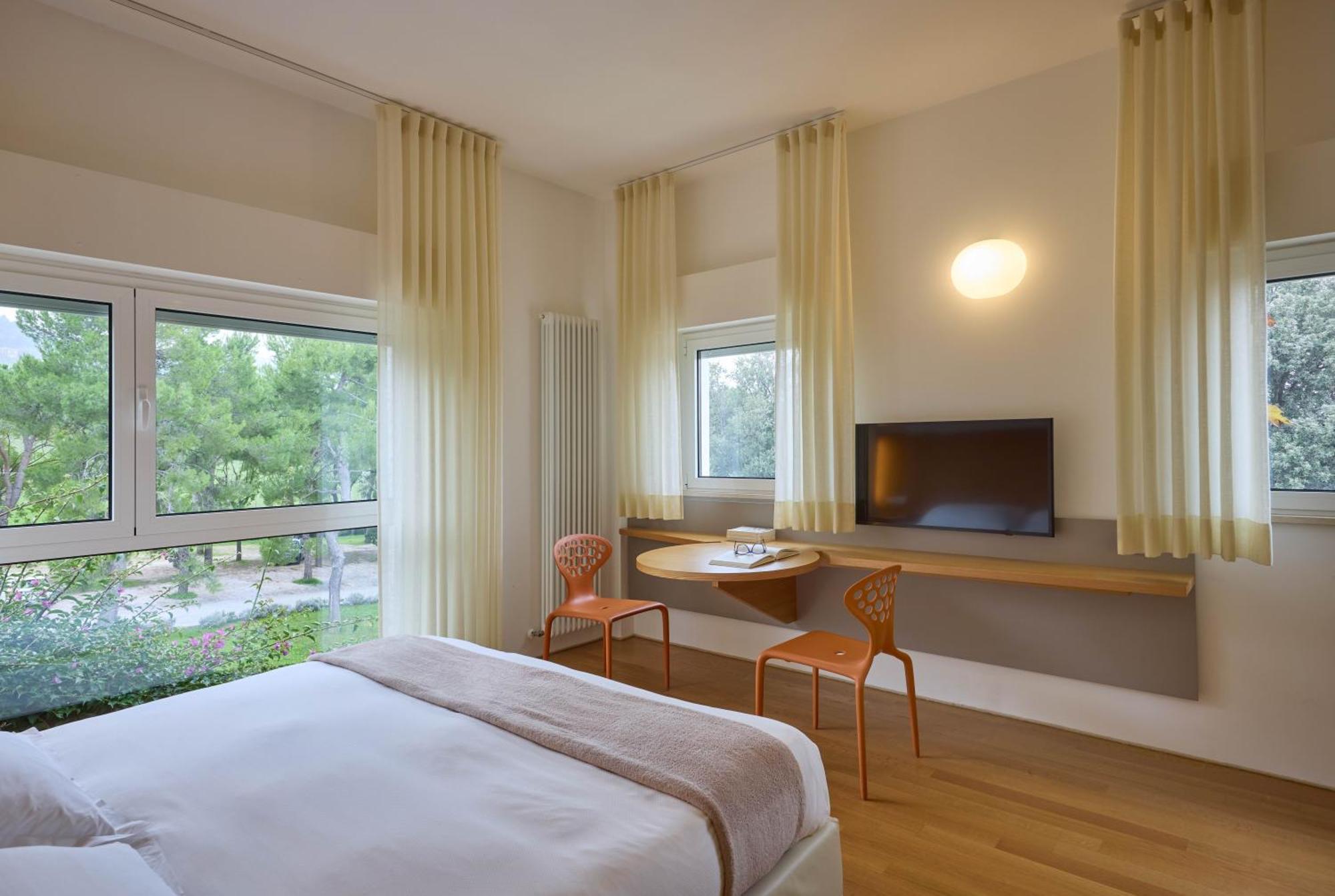 Junior Suite,1669020296:JPEG