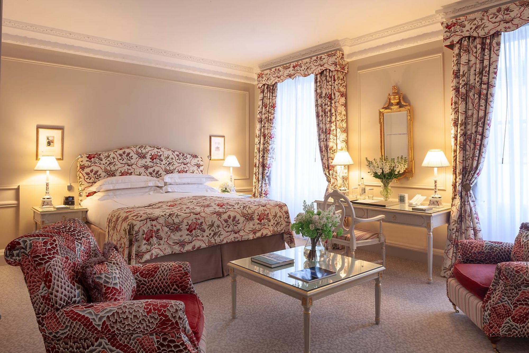 Deluxe King Room,1669817559:JPEG