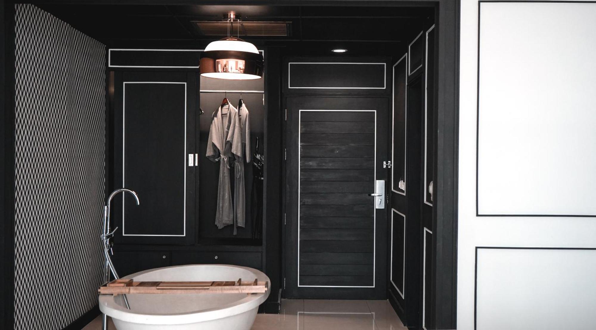 Chic Deluxe Room,1669818447:JPEG