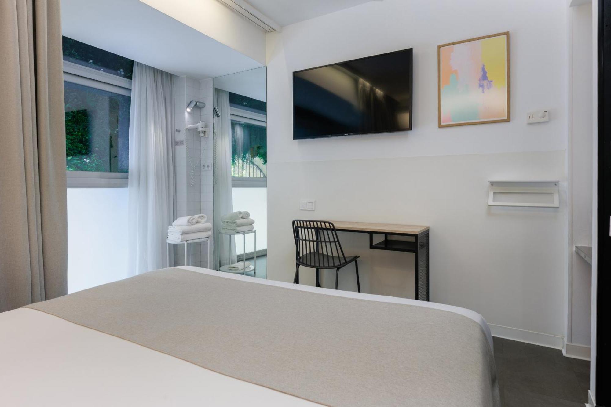 Basic Double Room