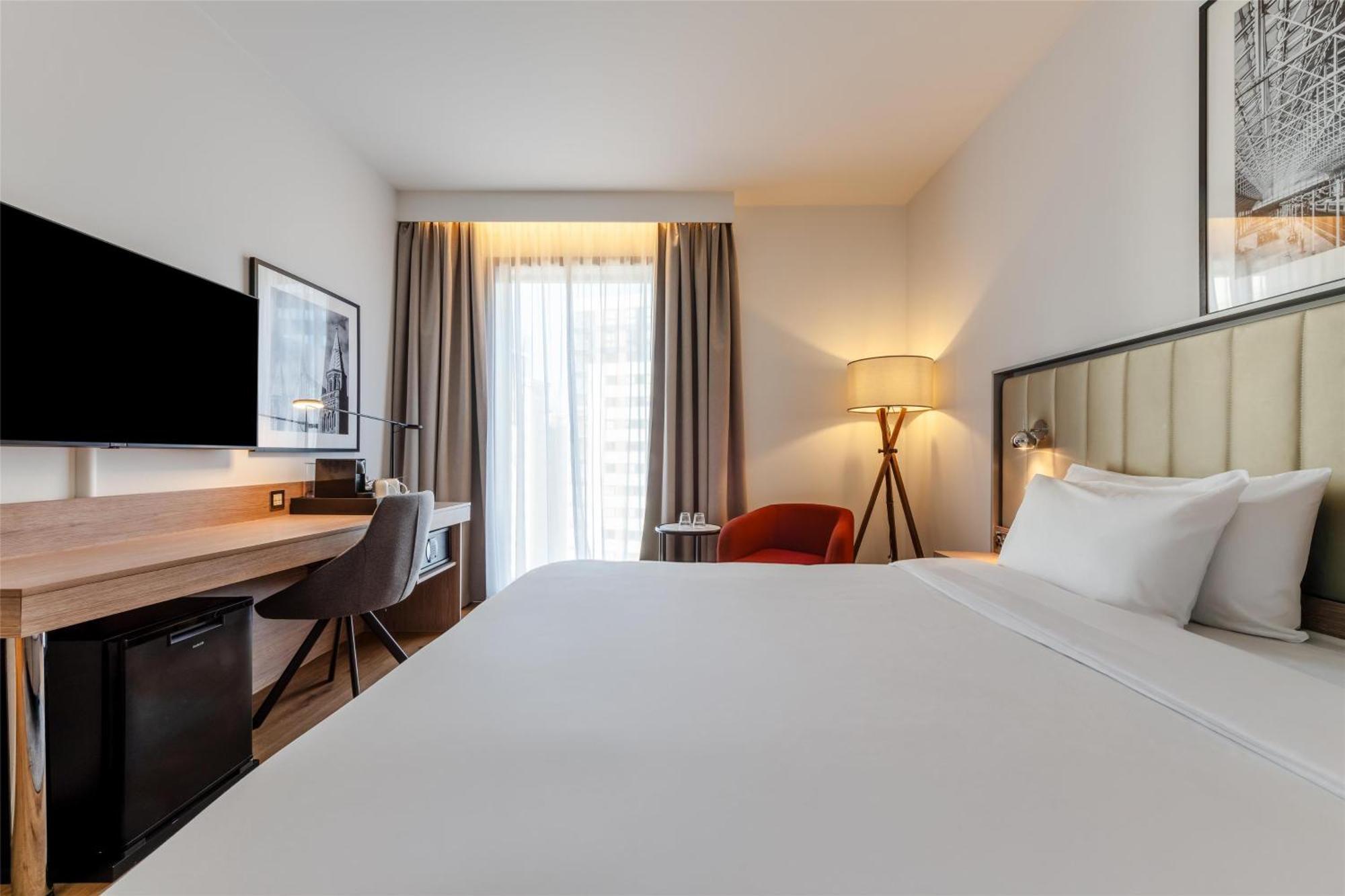 Net Zero Superior Room
