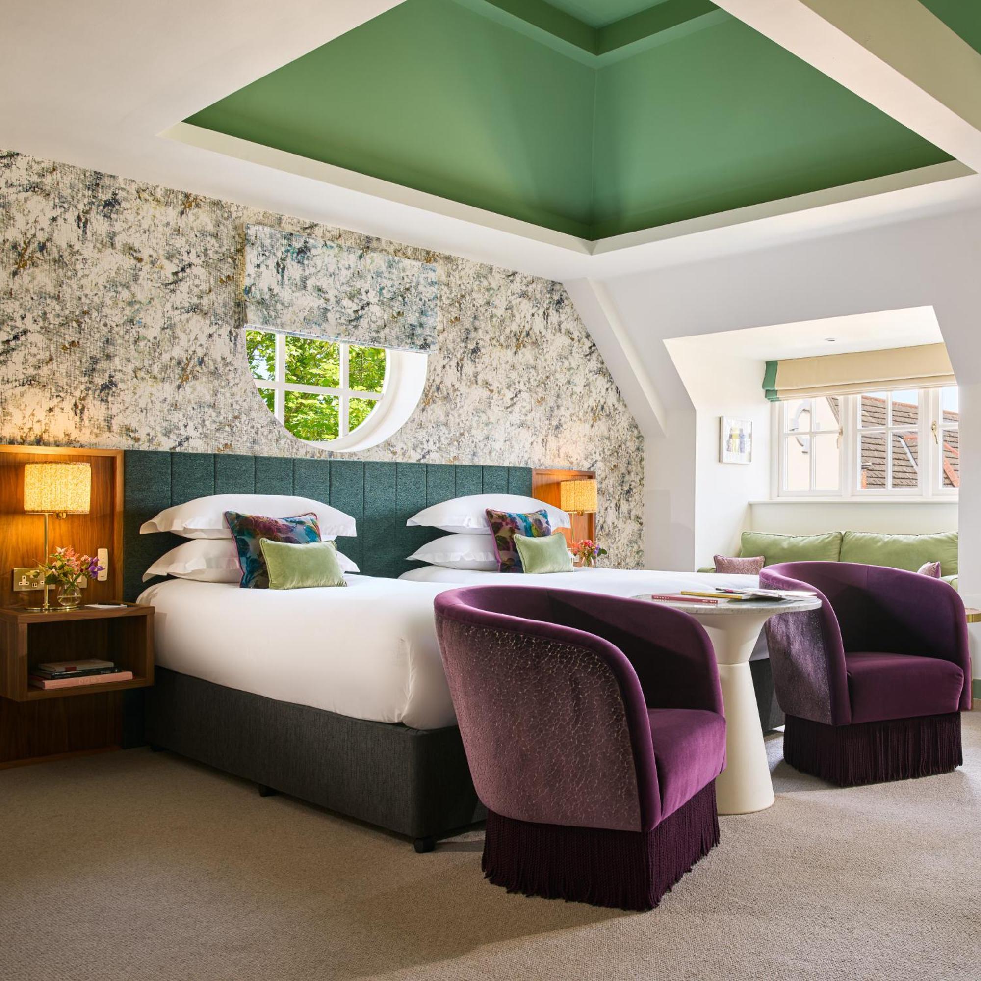 Deluxe King Room