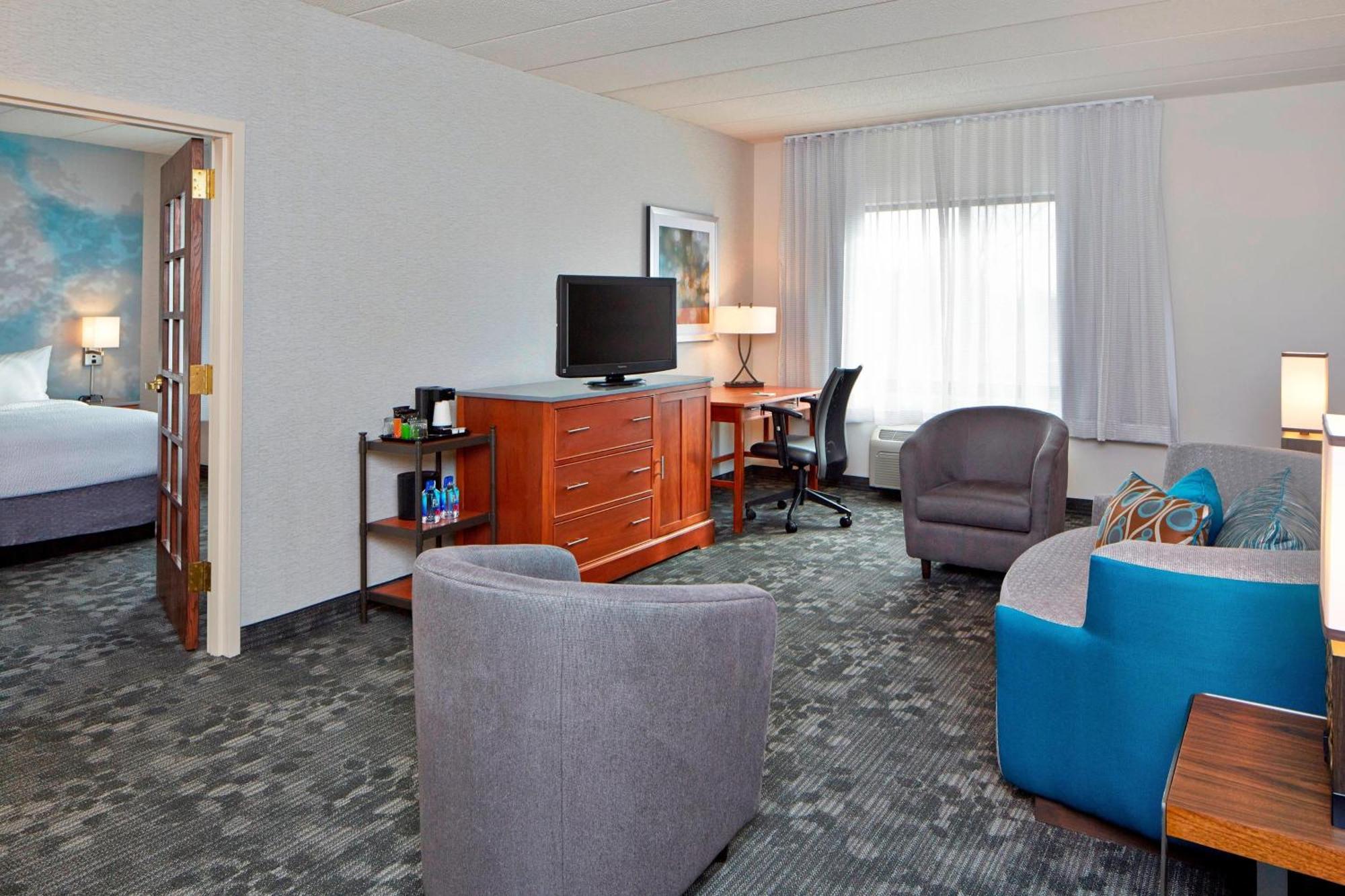 One-Bedroom King Suite,1671872793:JPEG