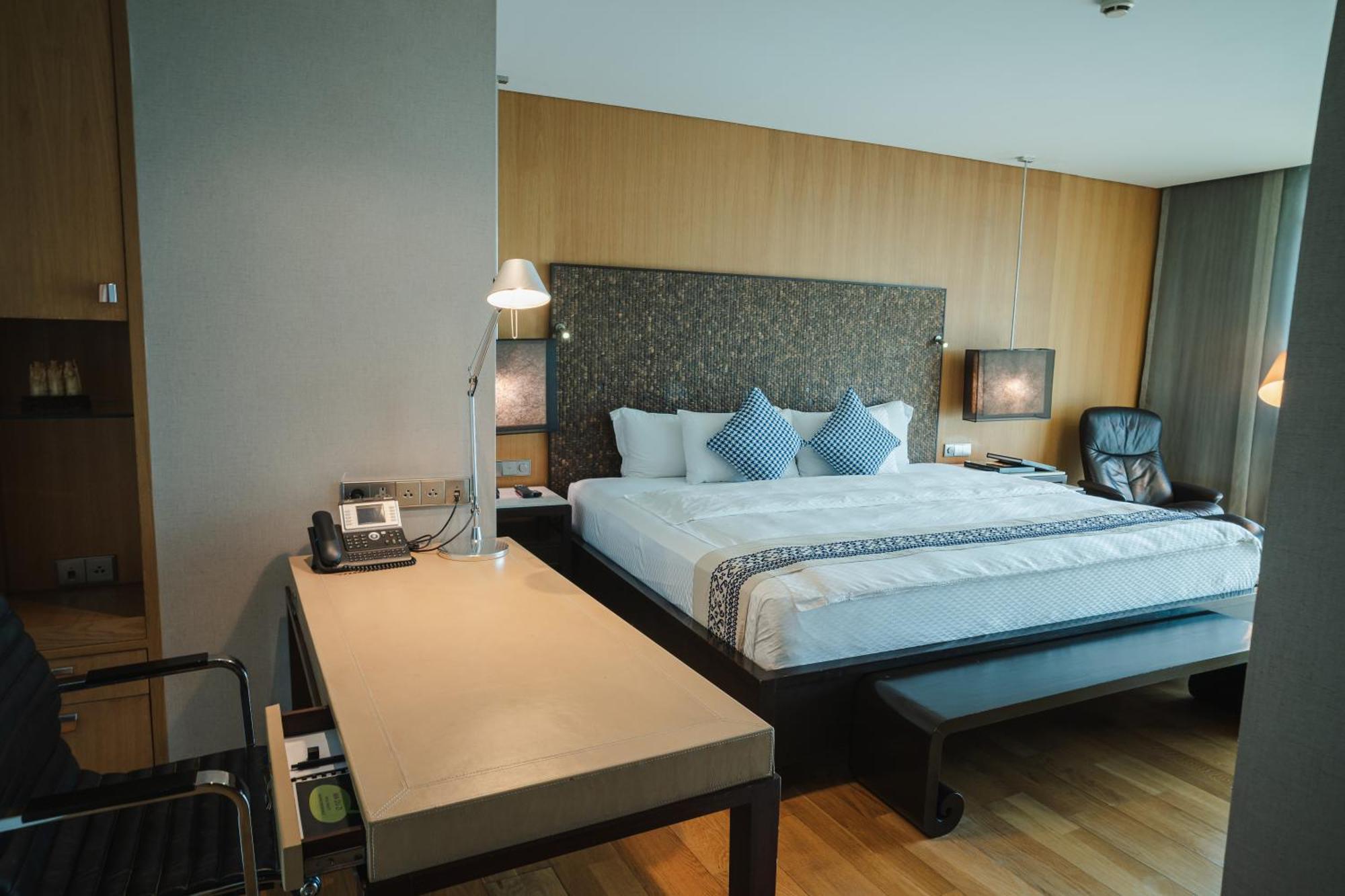 Grand Deluxe Double Room