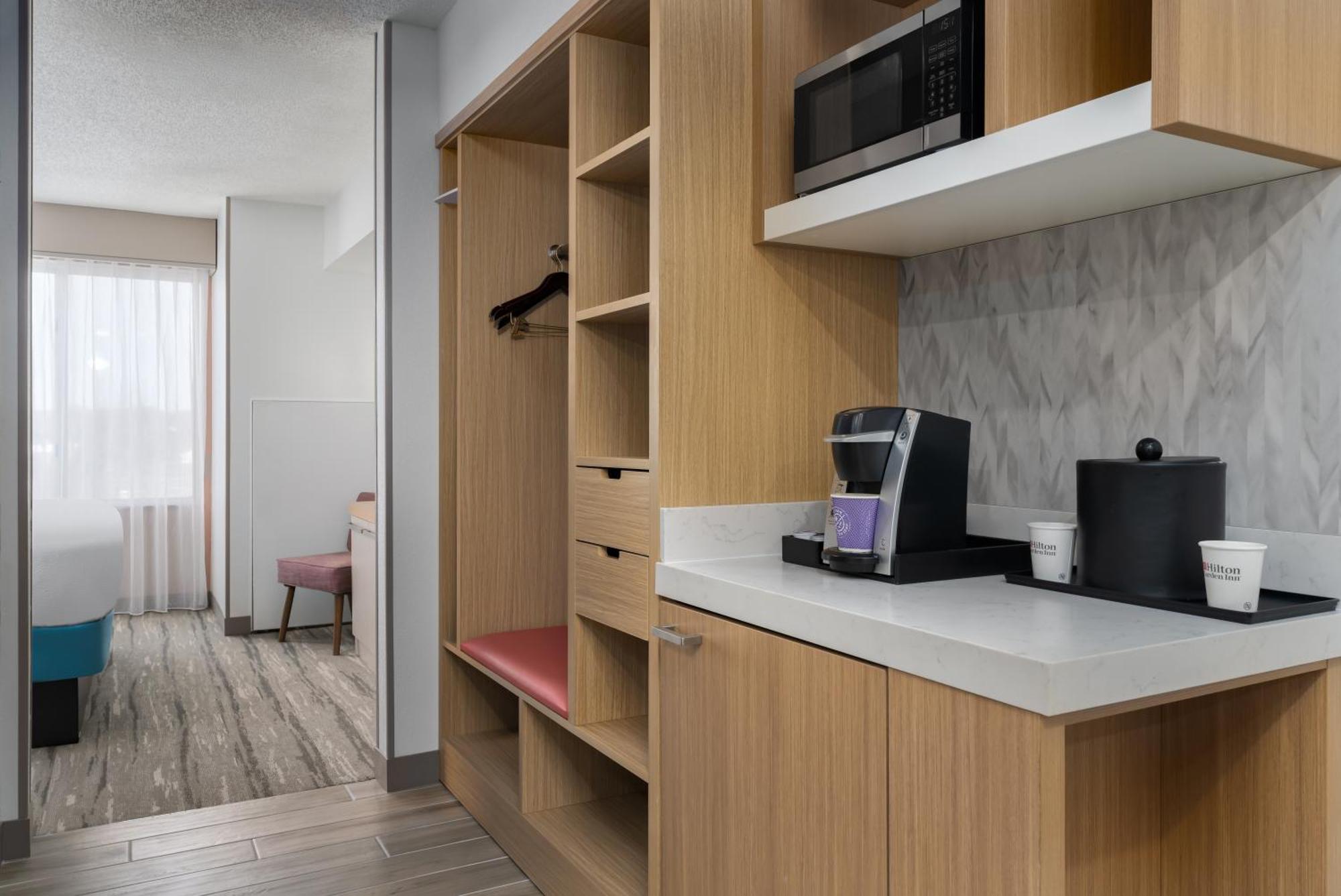 Junior King Suite with Seating Area,1672575299:JPEG