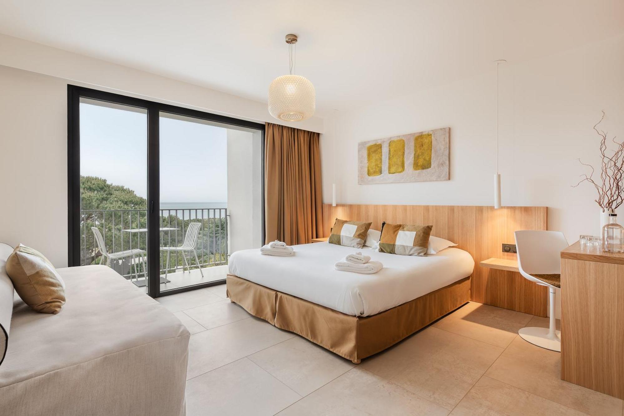 Superior Room Balcony Sea View