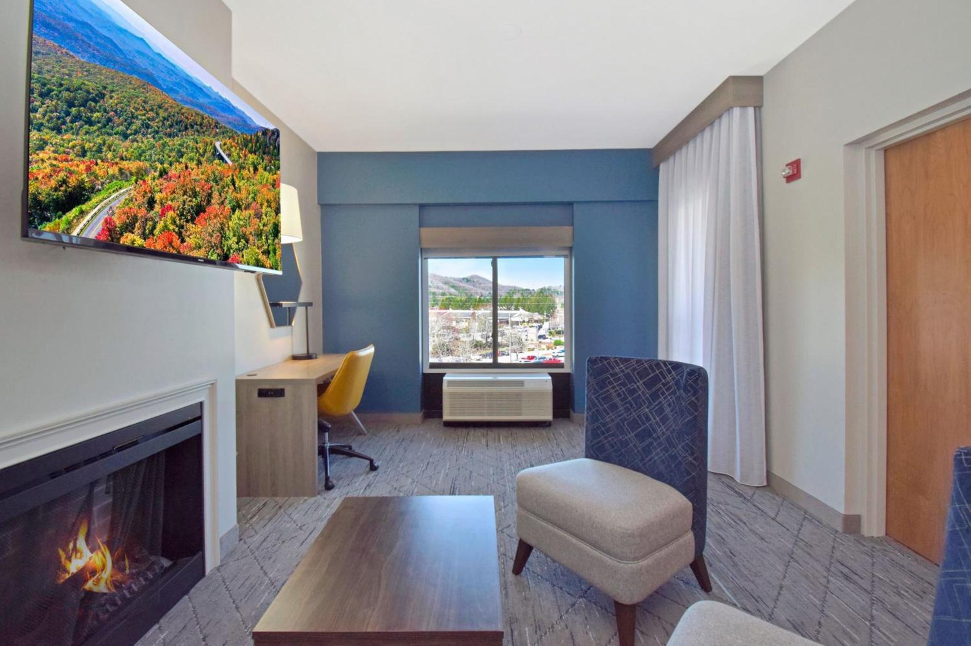 One-Bedroom Suite Roll Shower Mobility Accessible