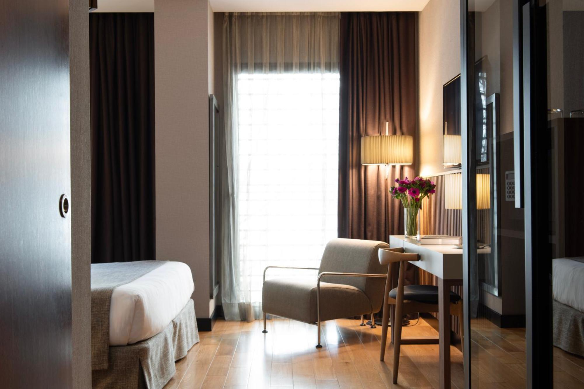 Double Room,1676728900:JPEG