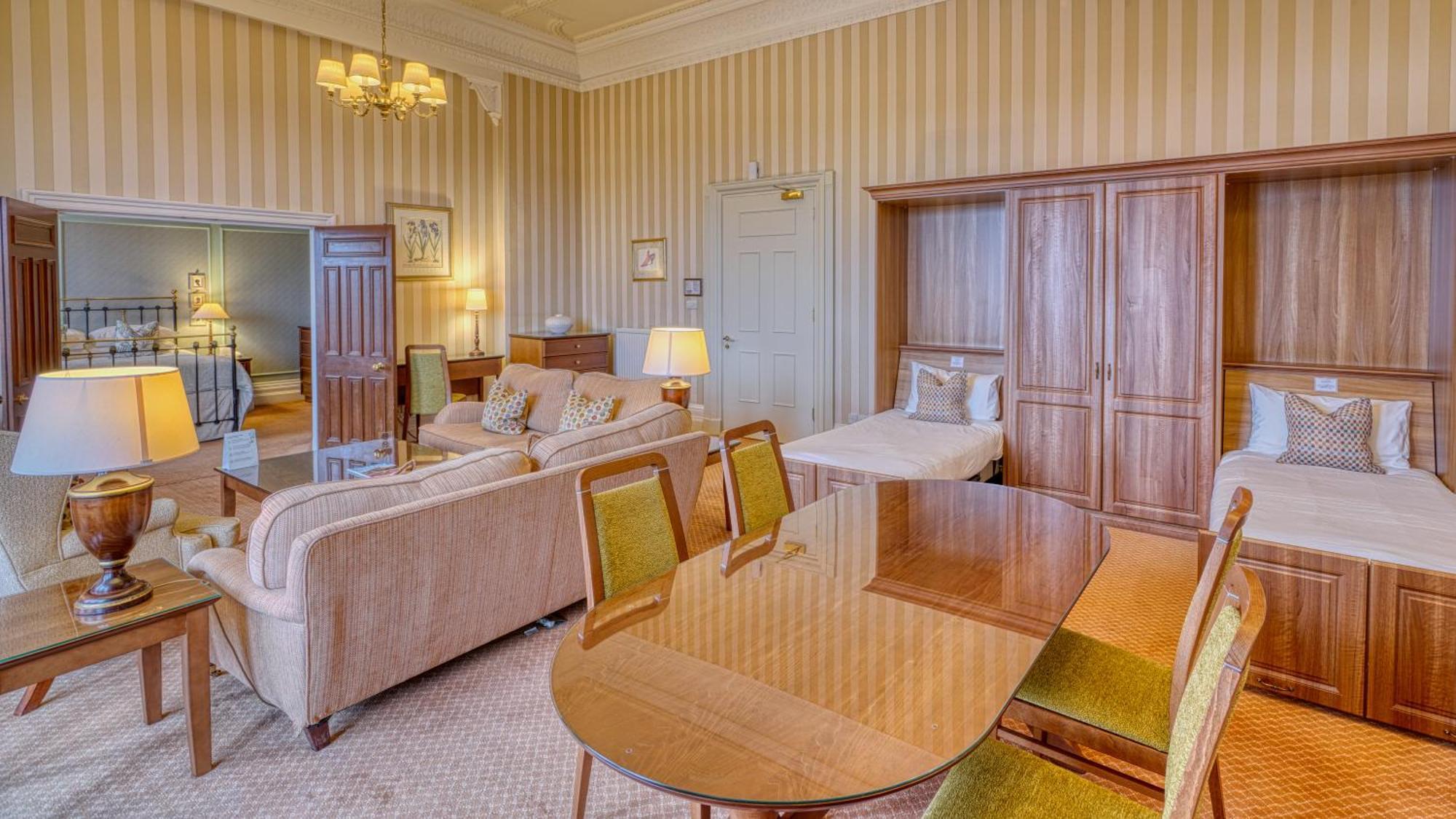 Townhouse Suite