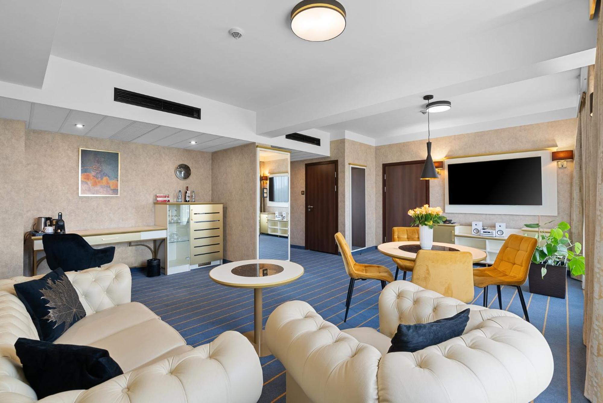 One-Bedroom Apartment,1677853817:JPEG