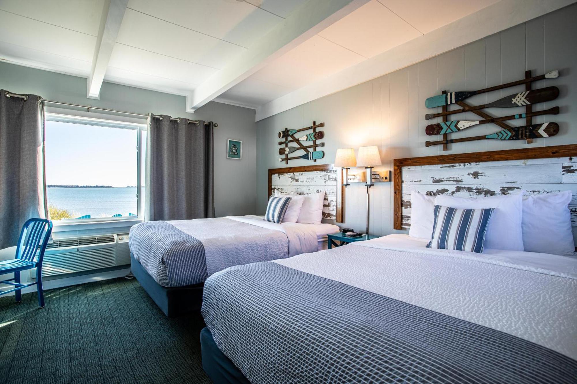 Quadruple Room Lake View