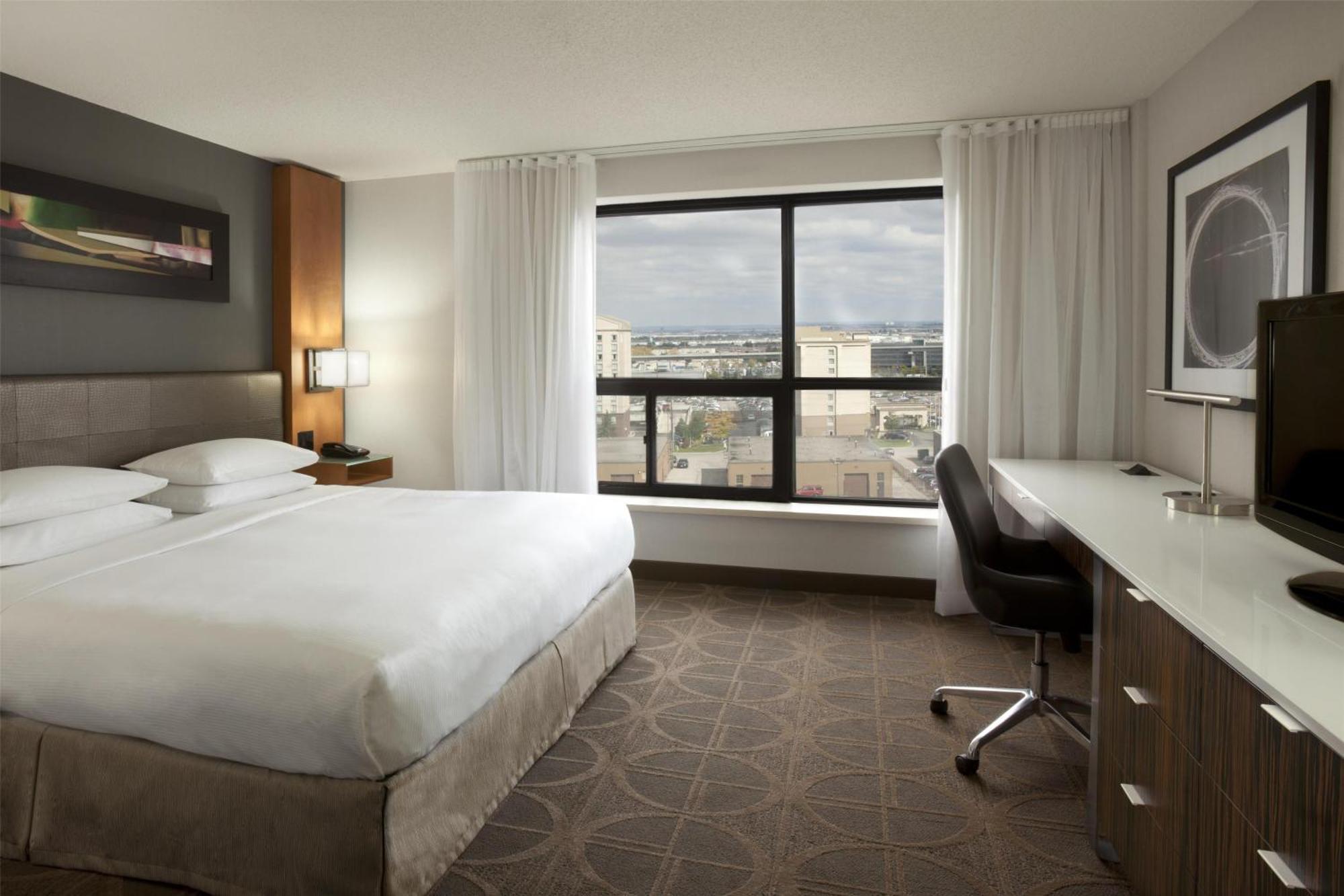 Junior King Suite