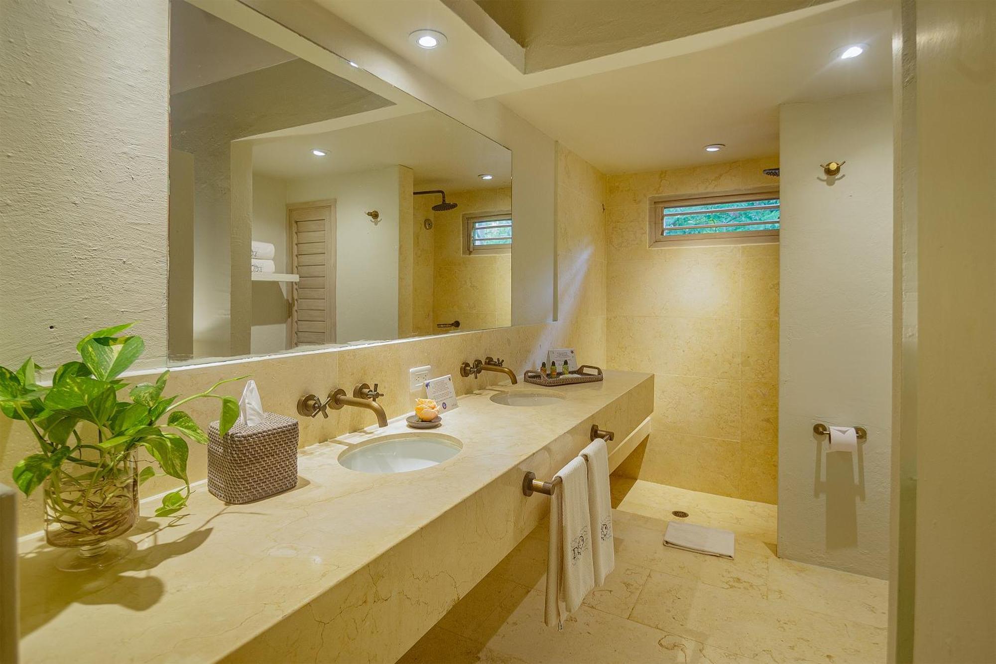 Junior Suite,1678642266:JPEG
