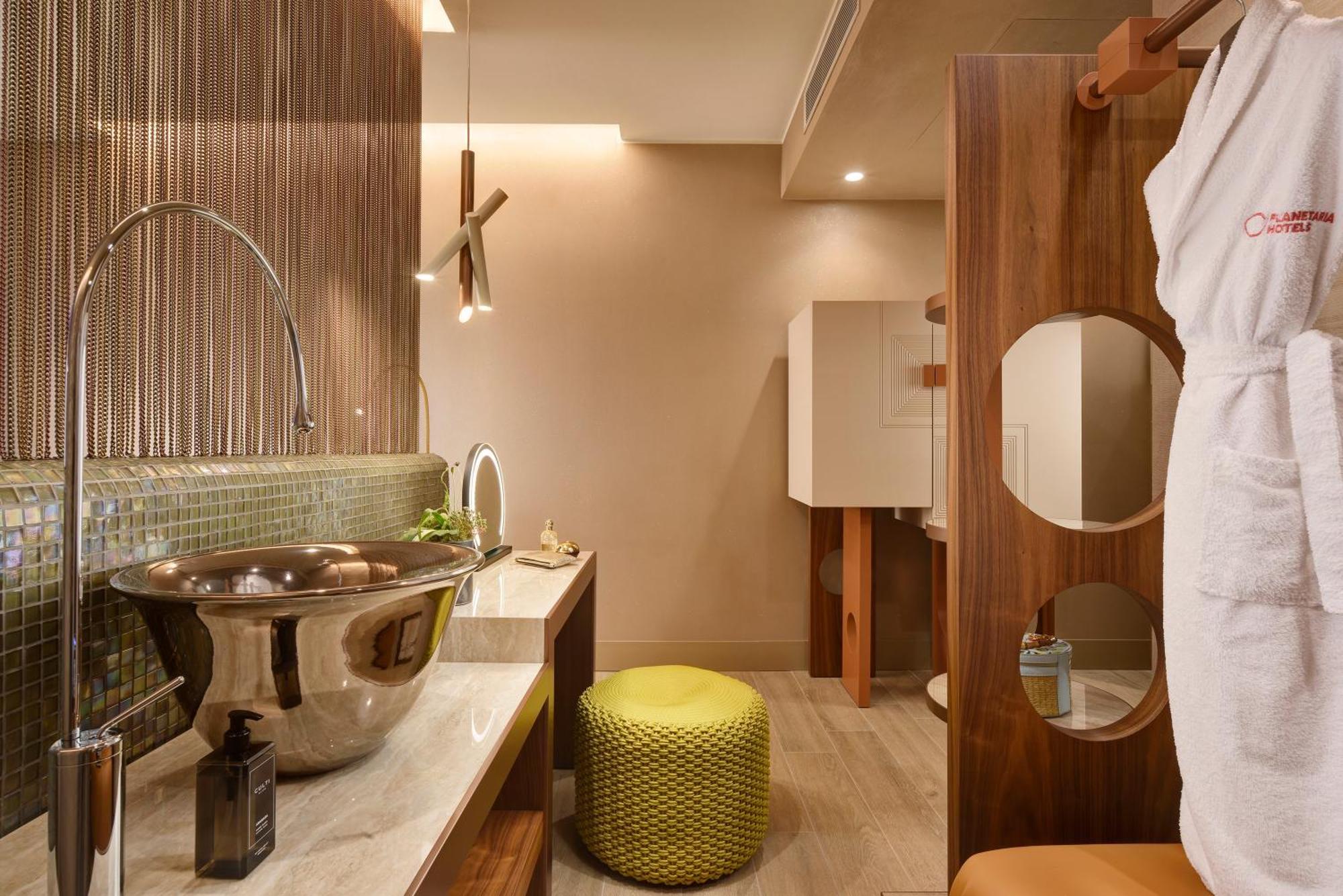 Junior Suite Hydromassage Shower