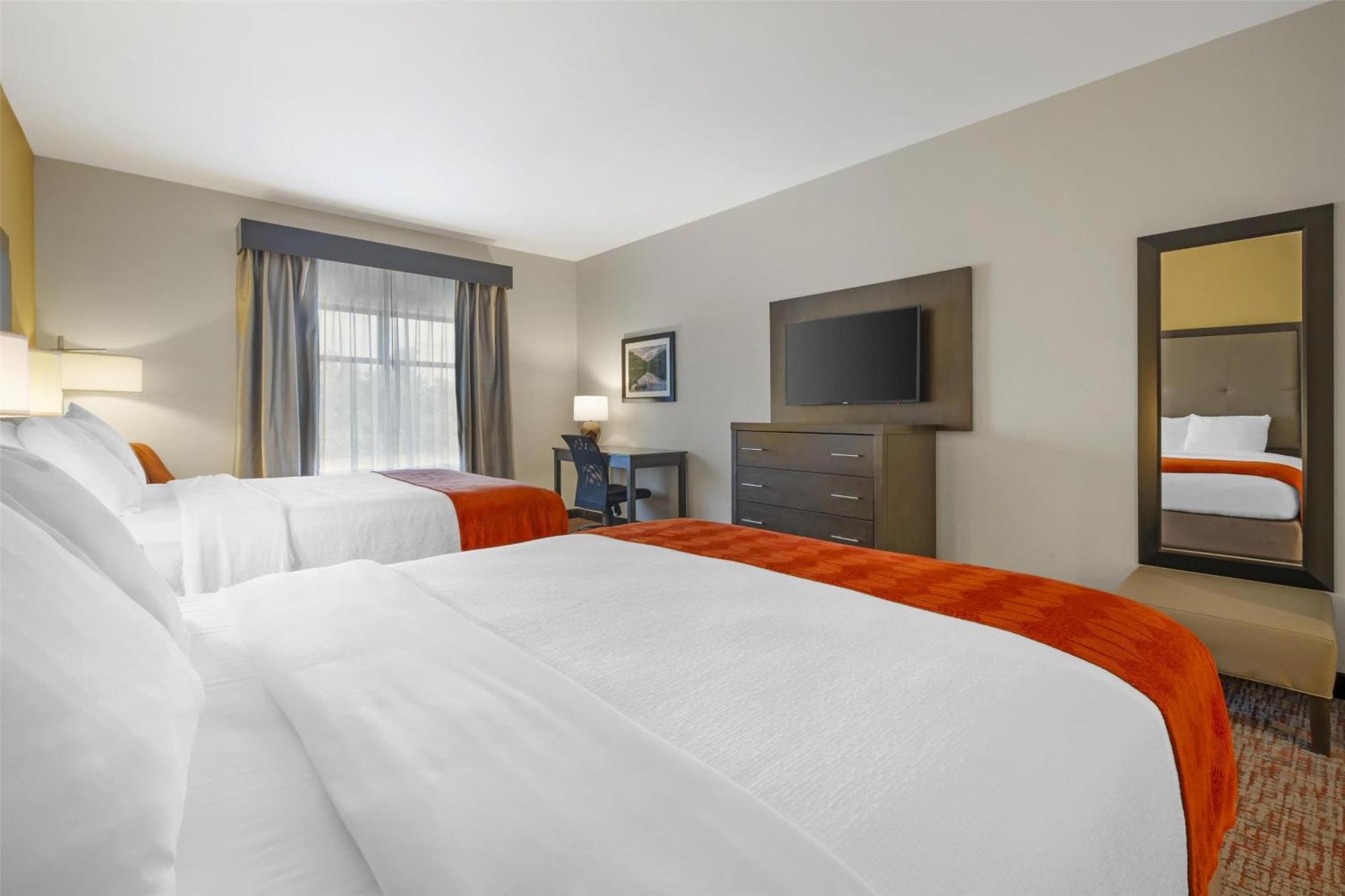 Queen Room with Two Queen Beds