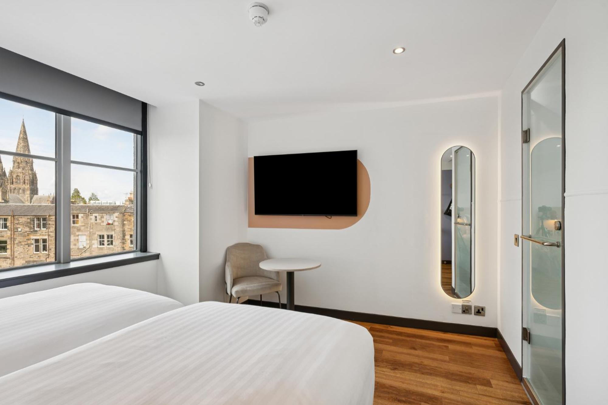 Cosy Twin Room