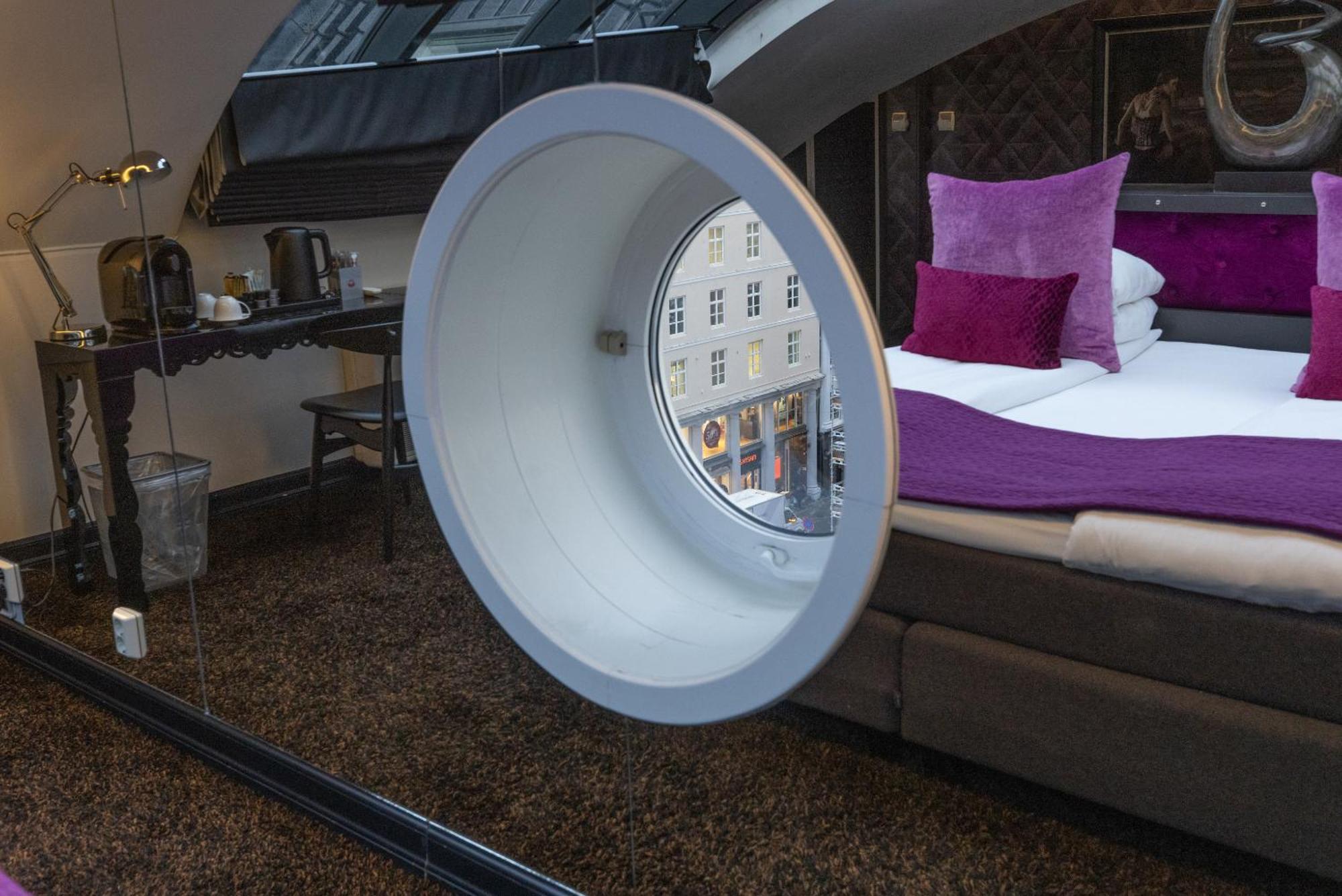 Suite,1680591197:JPEG