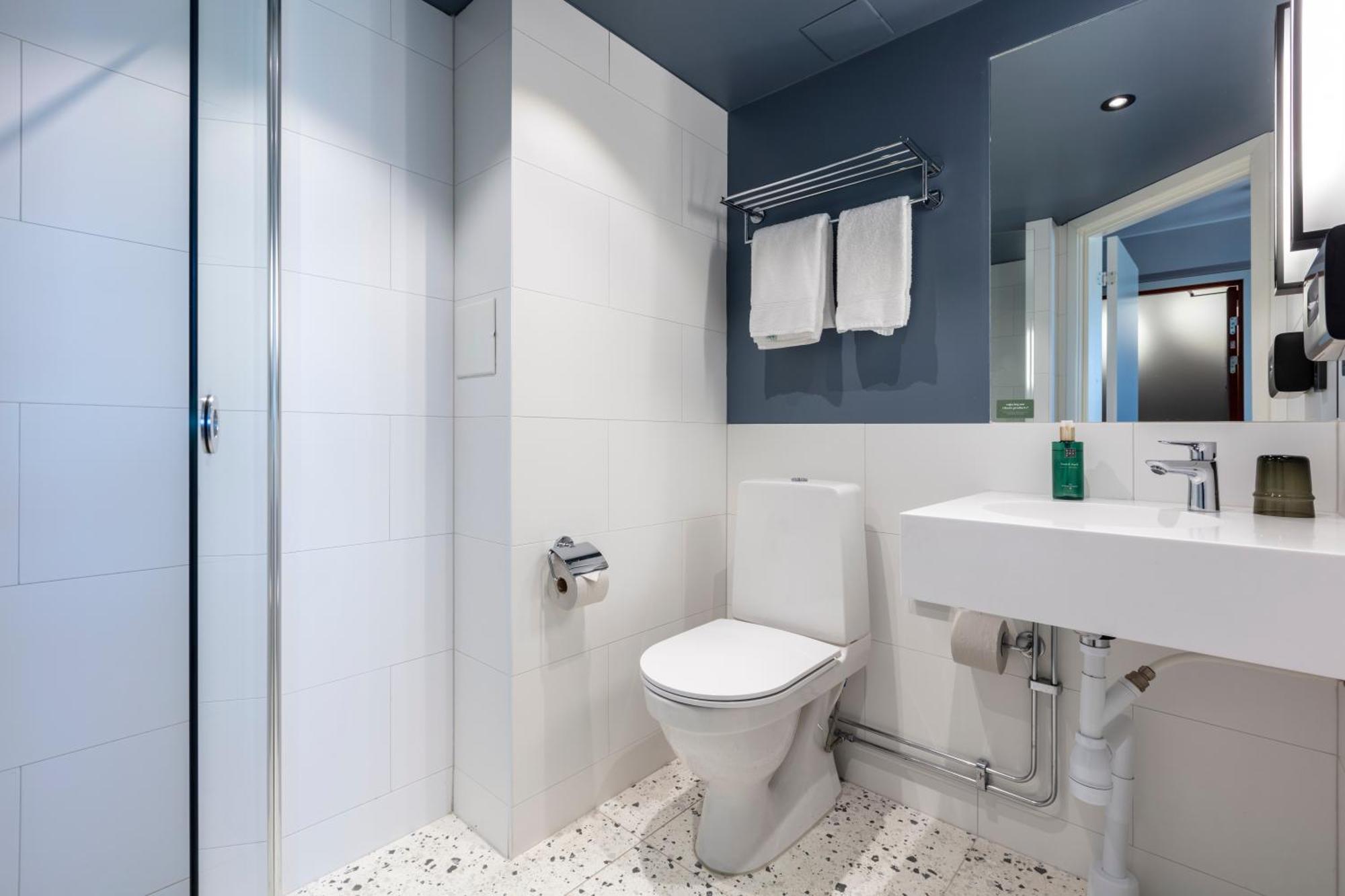 Compact Single Room