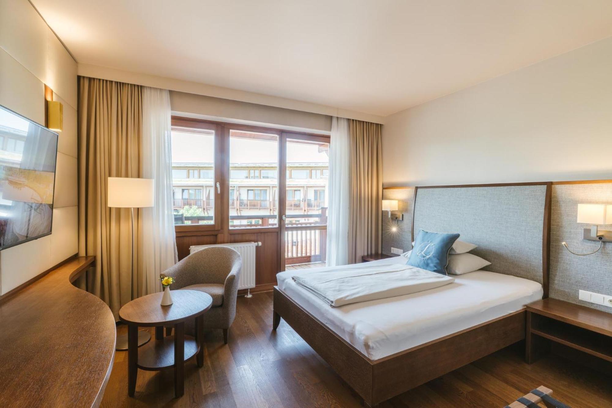 Single Room Balcony
