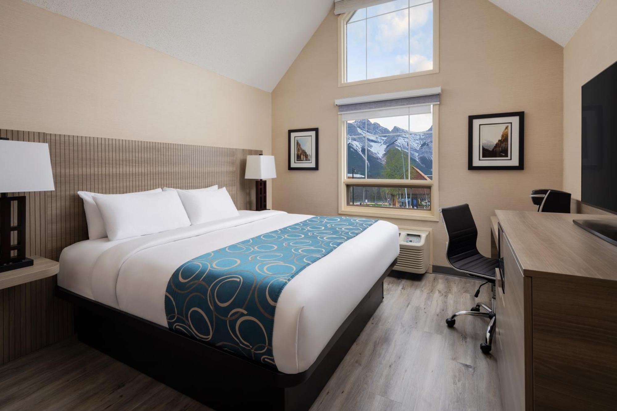 King Room – no pool access