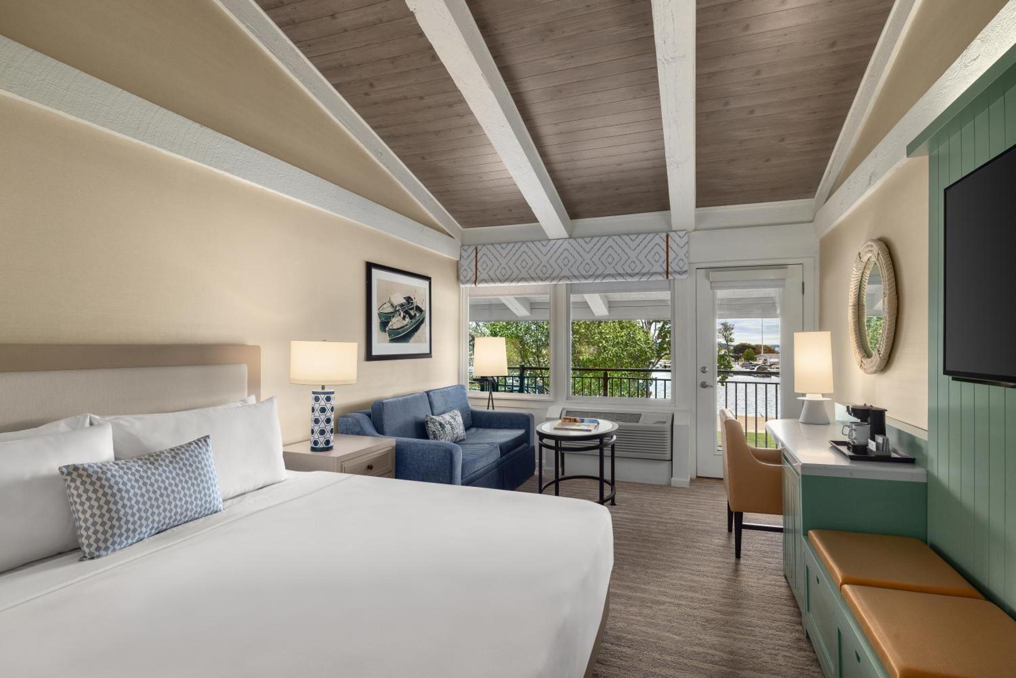 King Room Harbor View