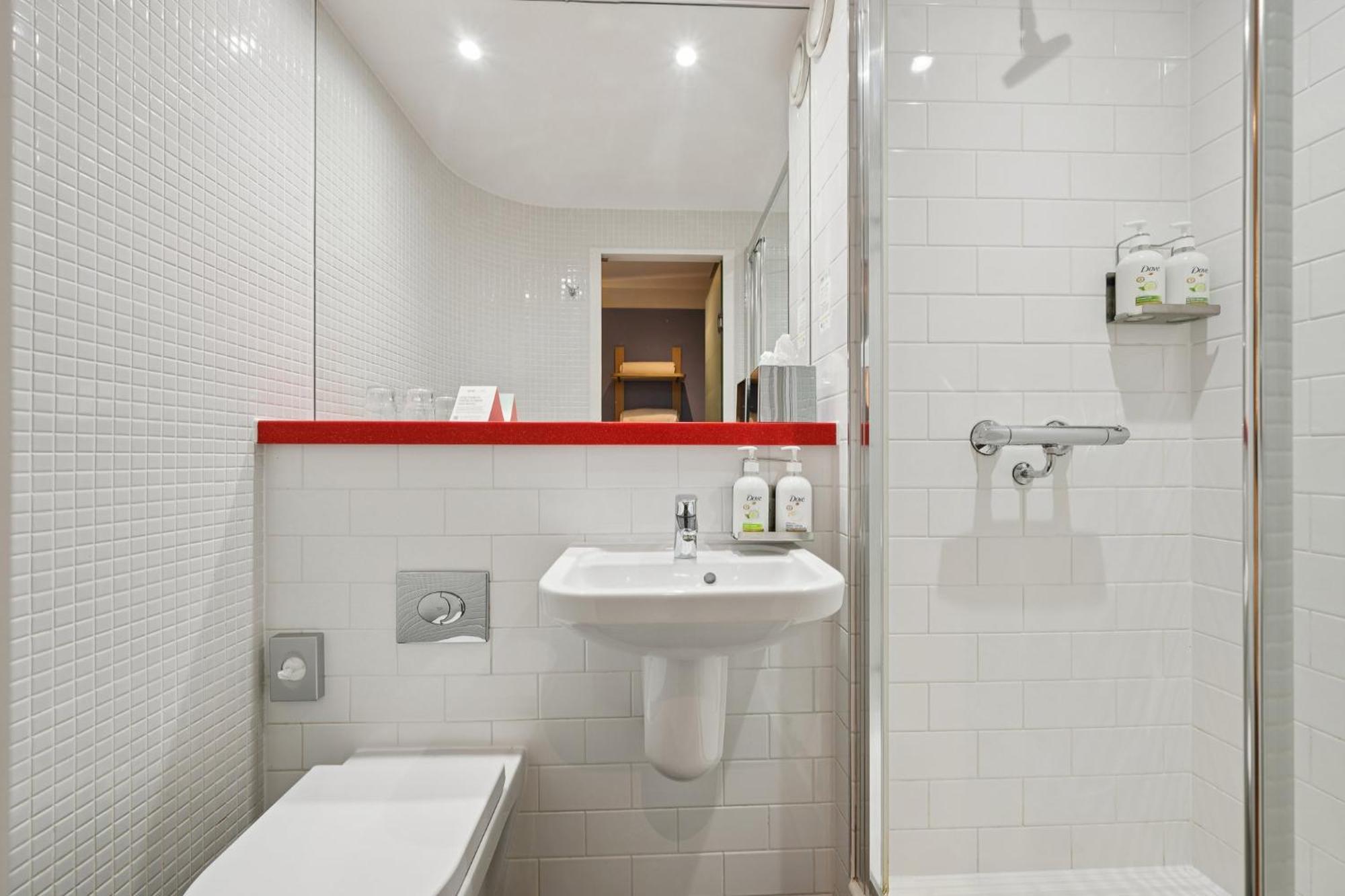 Cosy Double Room Windowless