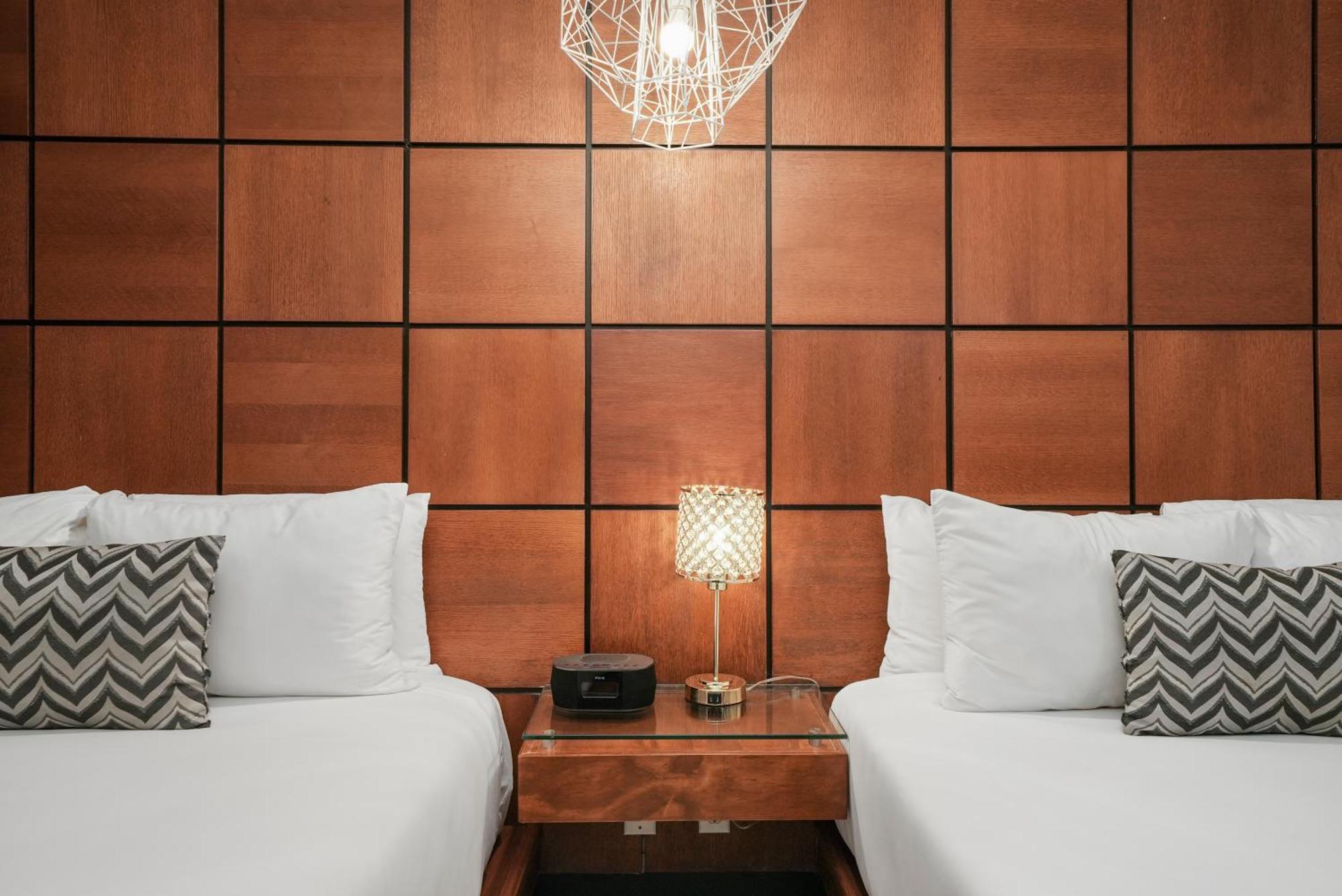 Standard Double,1683806008:JPEG