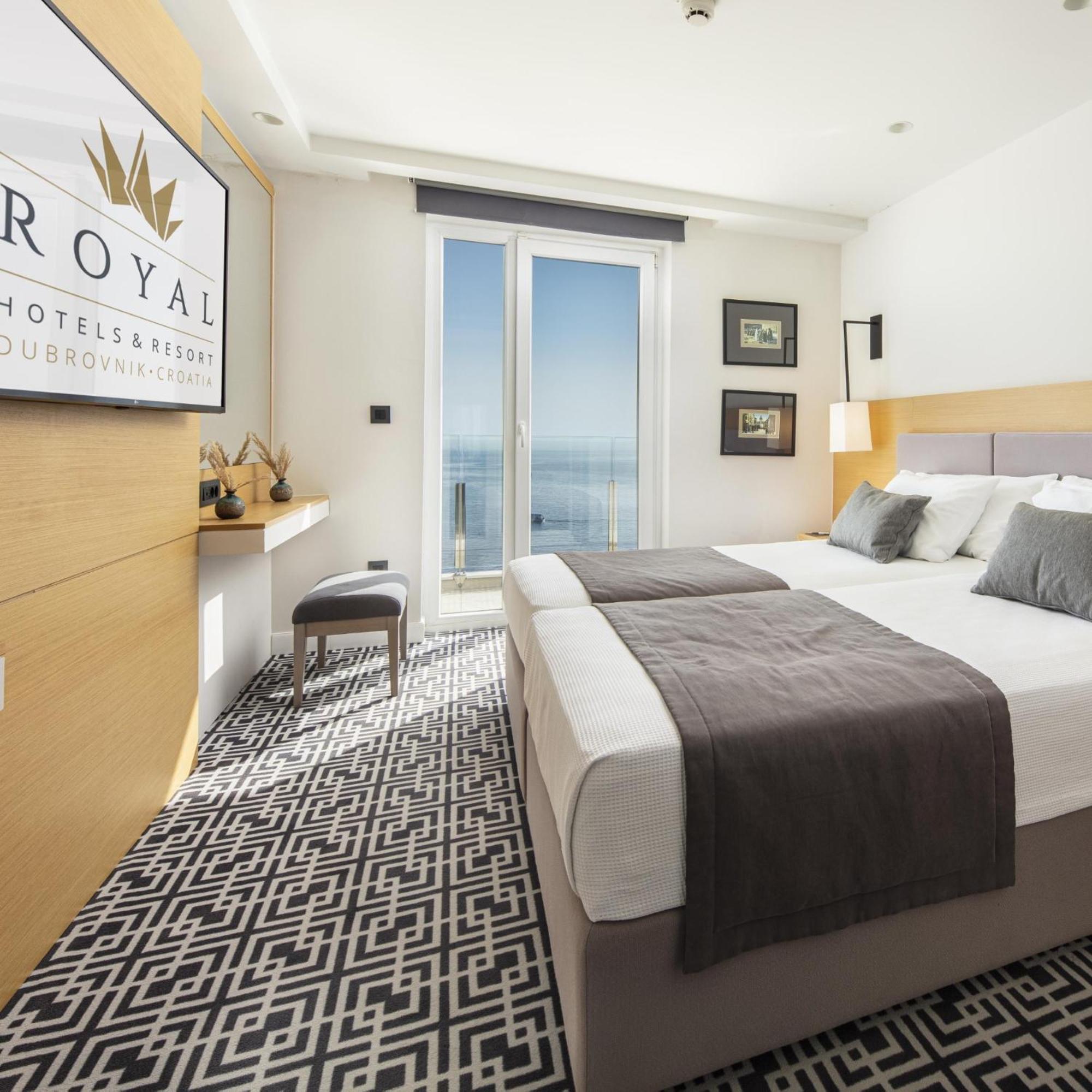 Panoramic Sea View Room Balcony