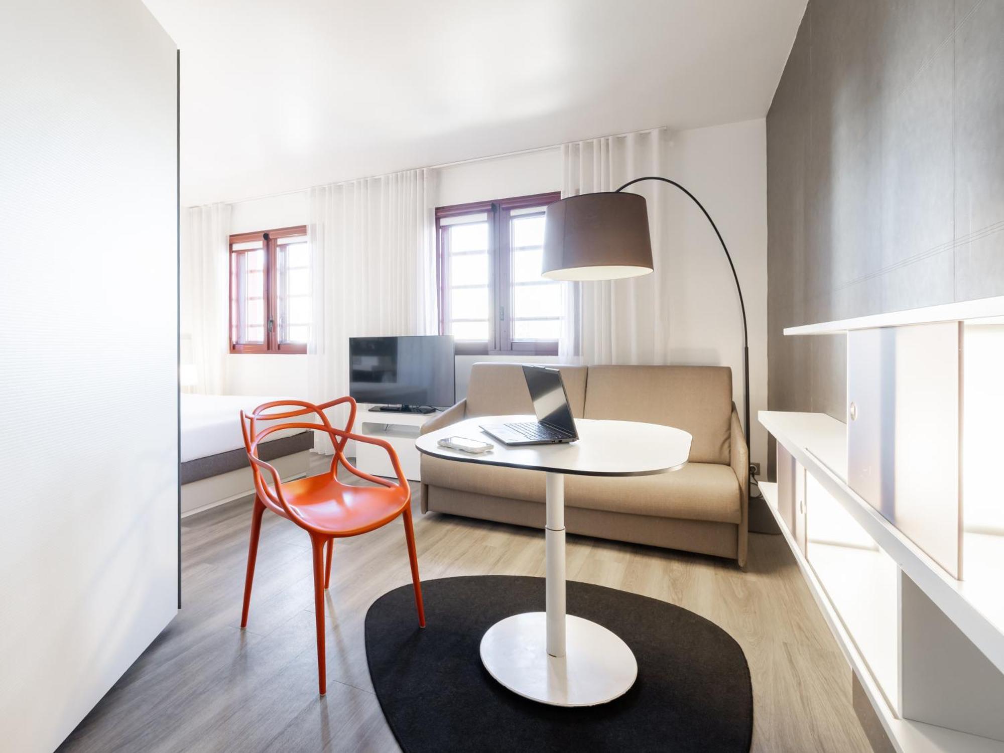 Superior Suite One Double Bed One Single Bed